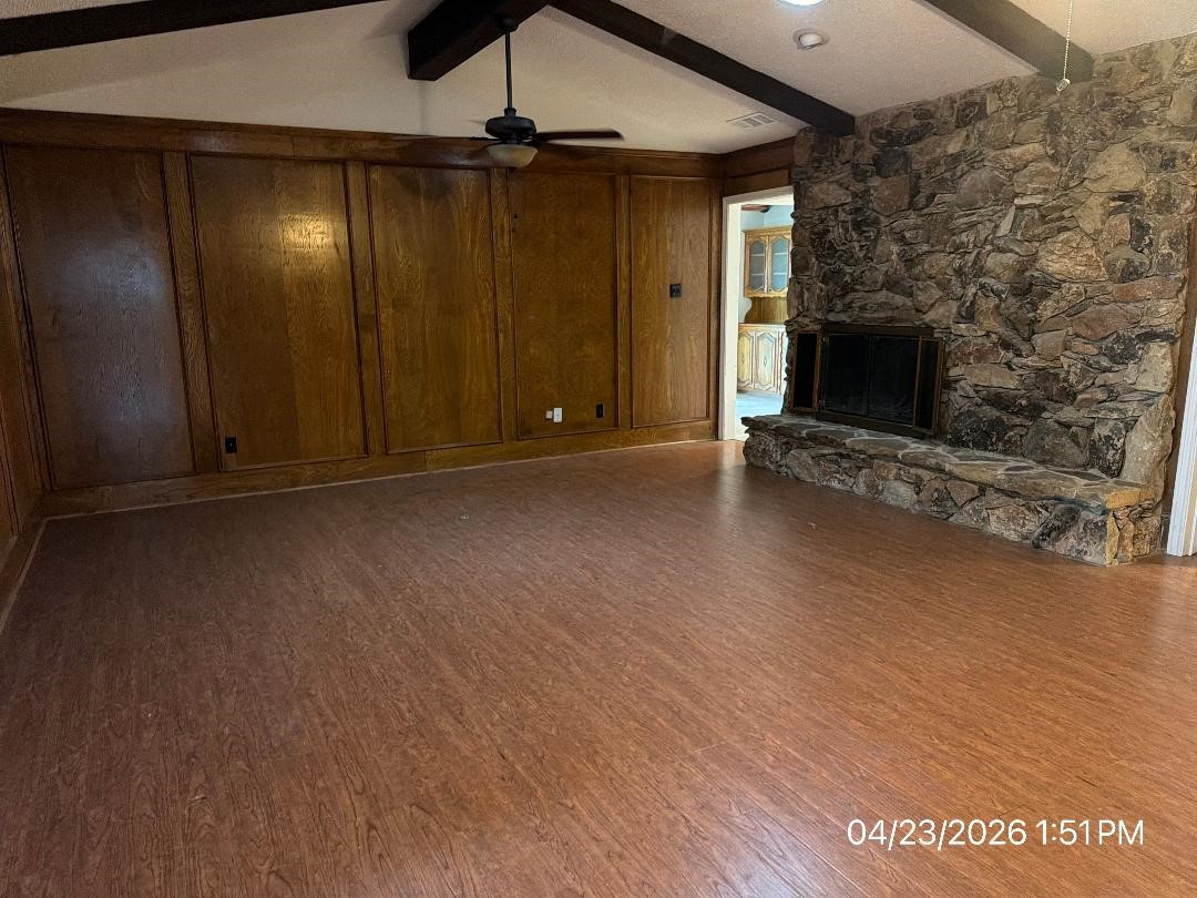 103 Red Bud Court, Oak Leaf, TX, 75154