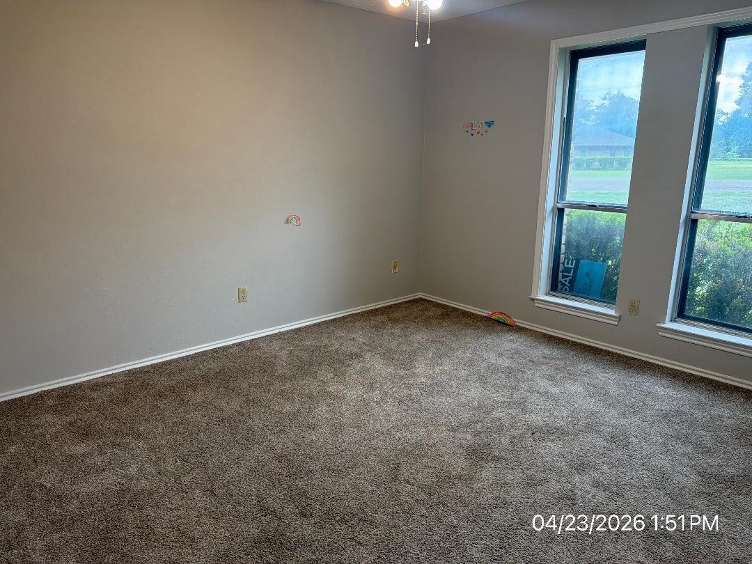 103 Red Bud Court, Oak Leaf, TX, 75154