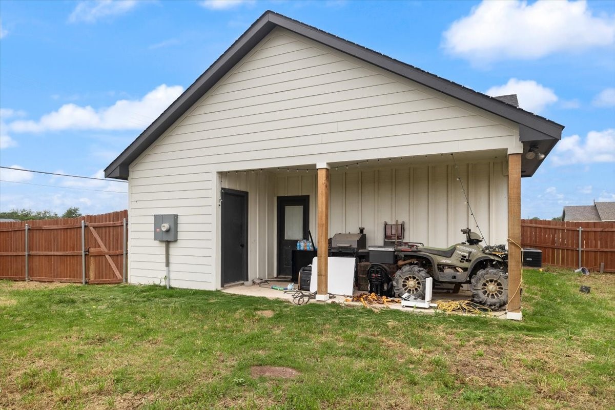 102 Don Lane, Itasca, TX, 76055