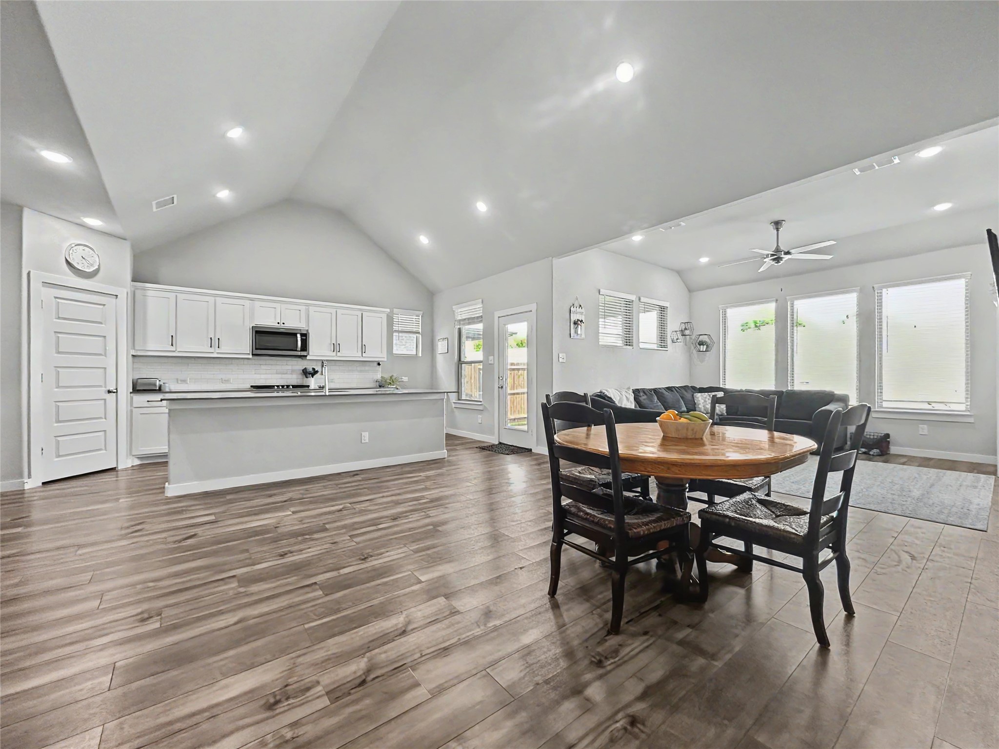 5107 Bellhurst Drive, Princeton, TX, 75071