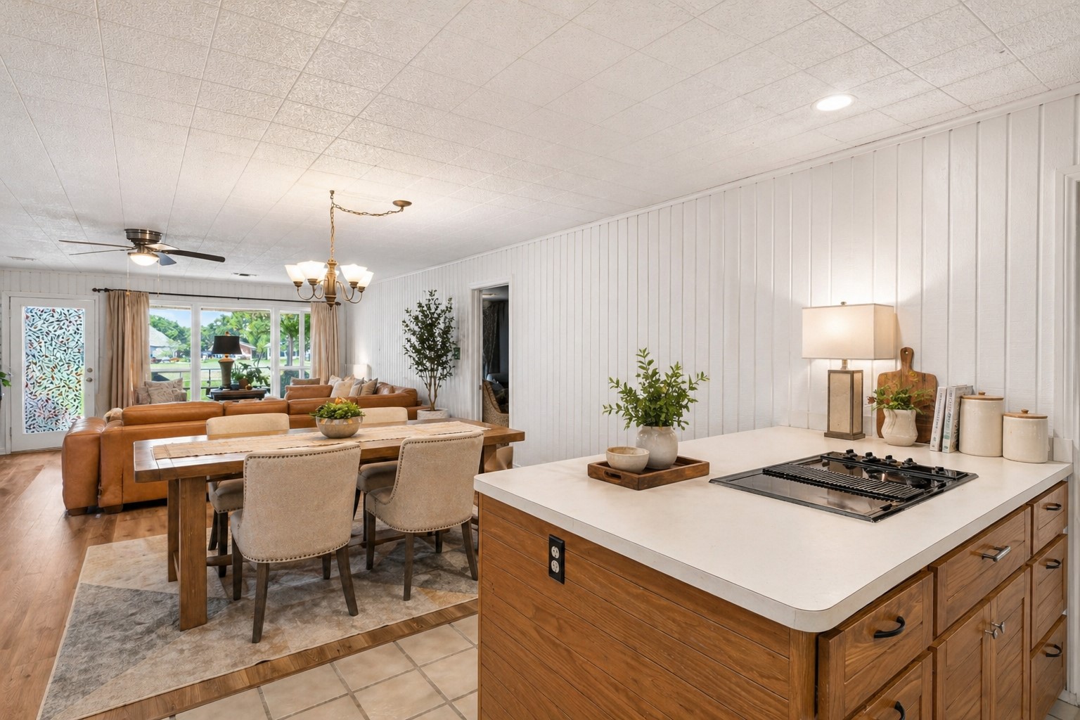 310 Navajo Trail, Gainesville, TX, 76240