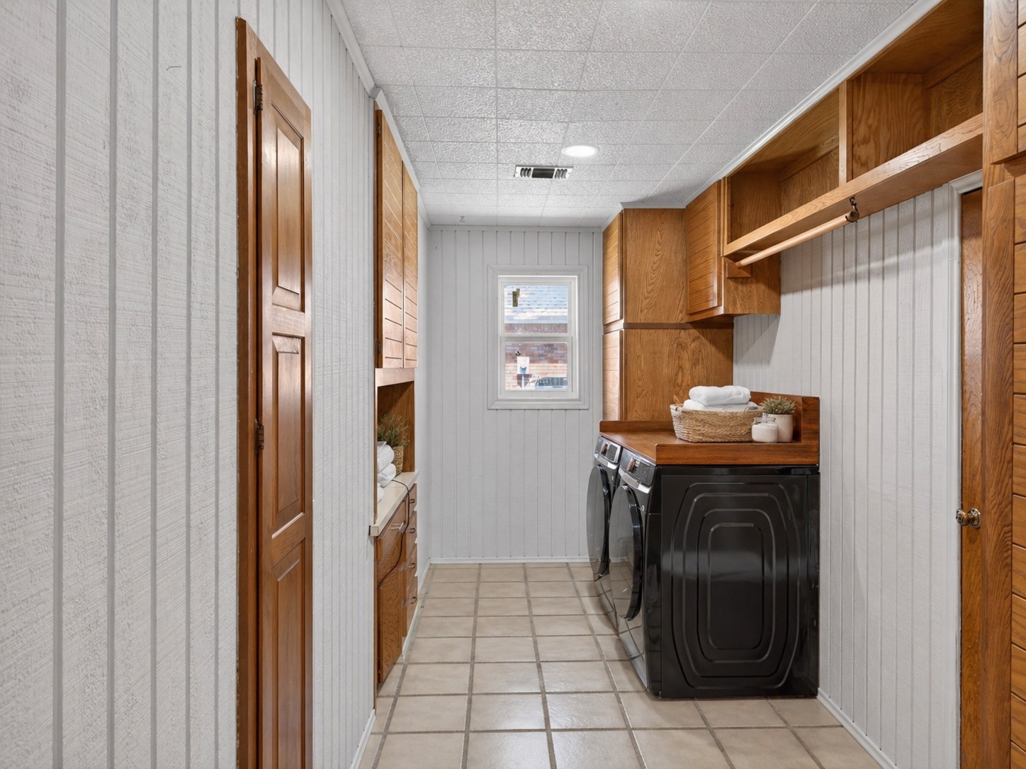310 Navajo Trail, Gainesville, TX, 76240