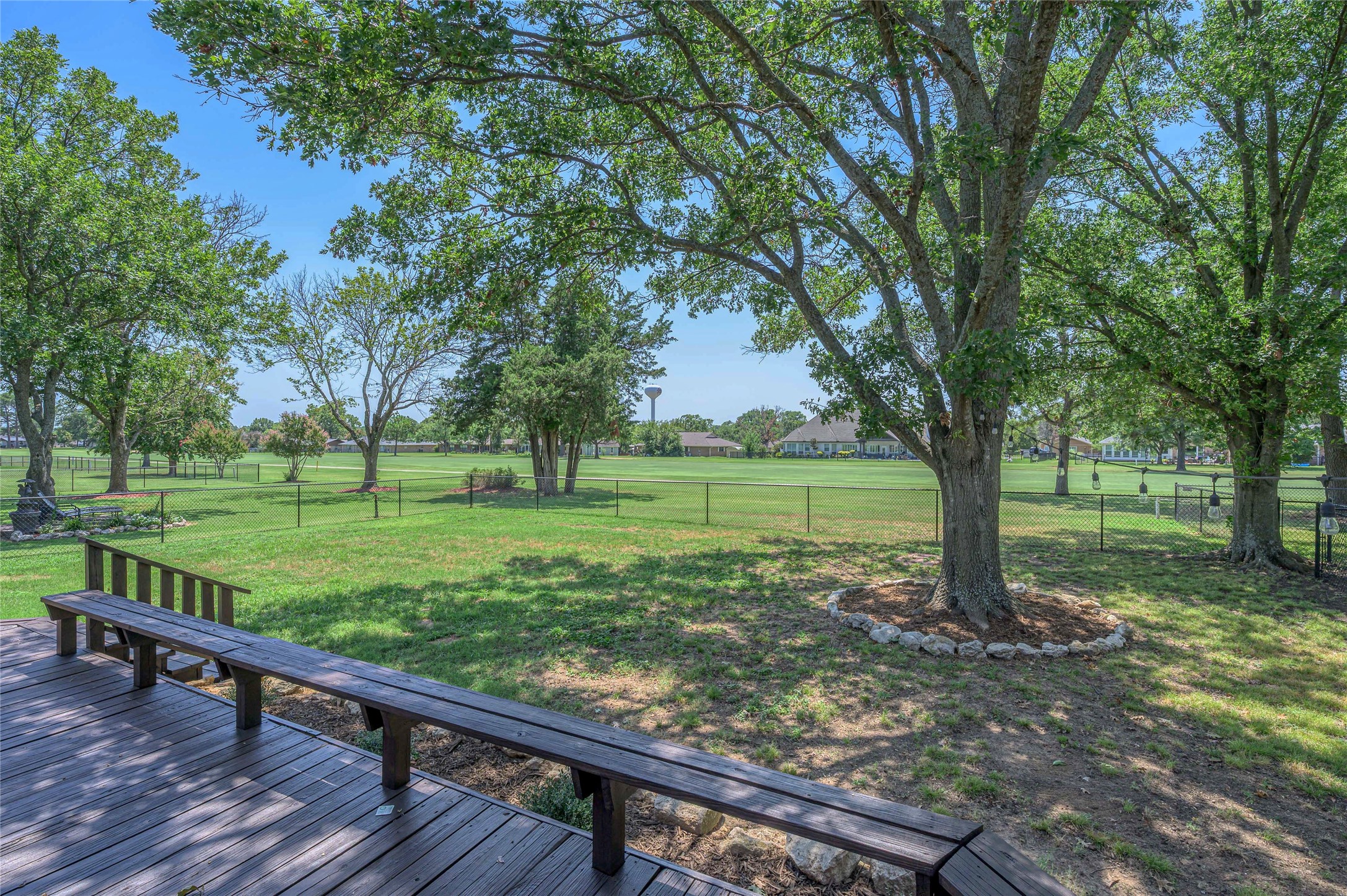 310 Navajo Trail, Gainesville, TX, 76240
