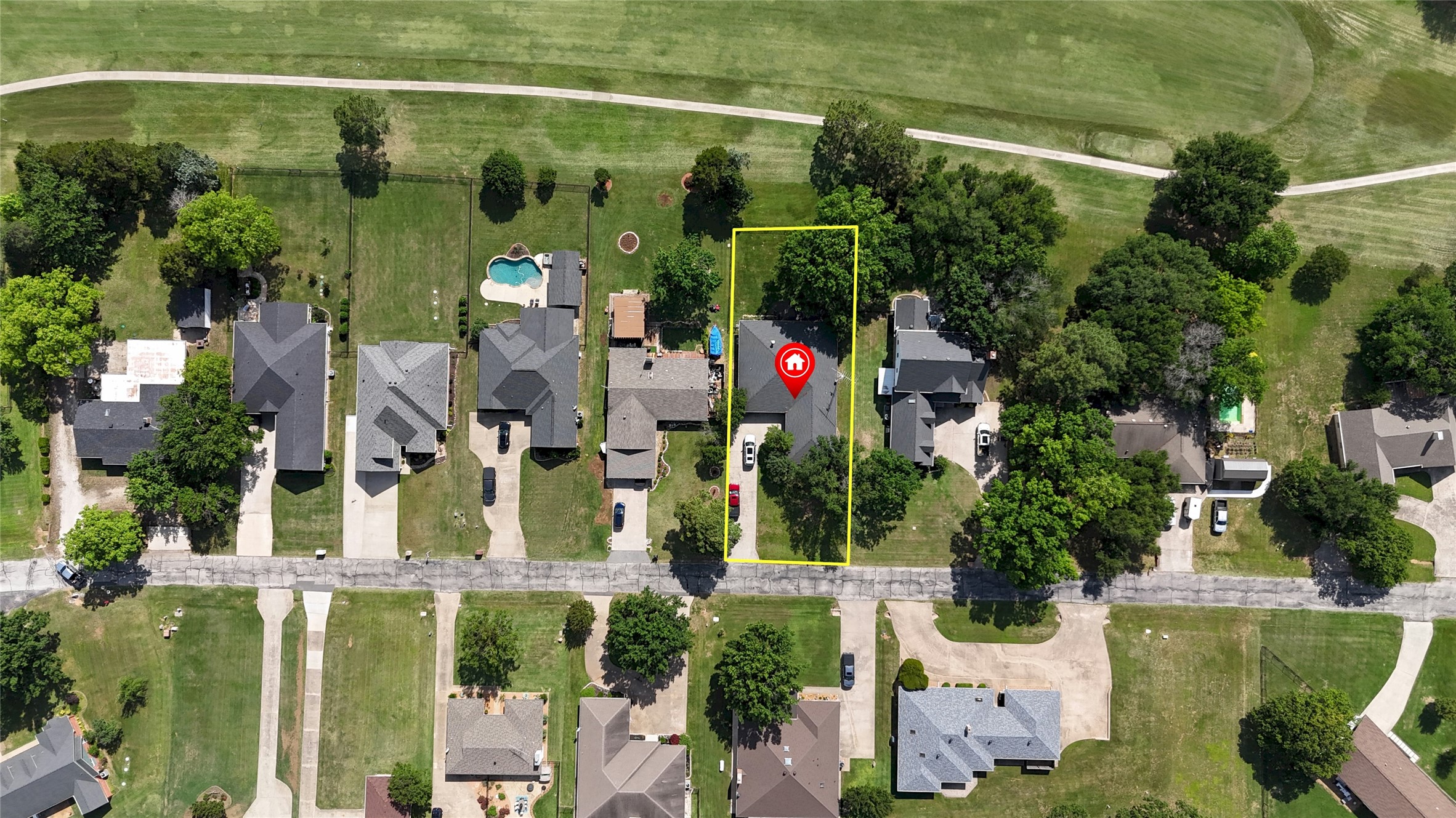 310 Navajo Trail, Gainesville, TX, 76240