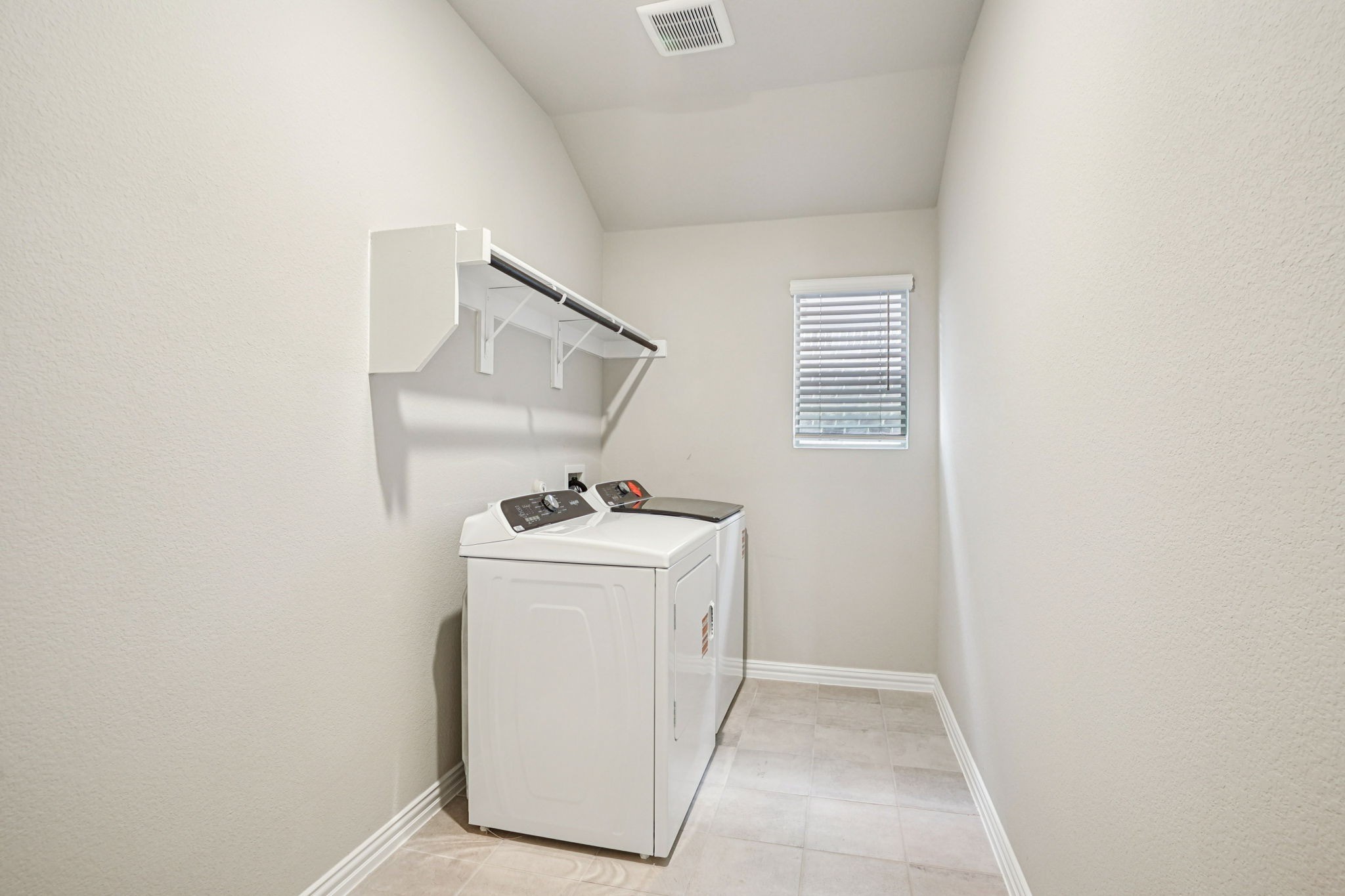2009 Homestretch Drive, Seagoville, TX, 75159