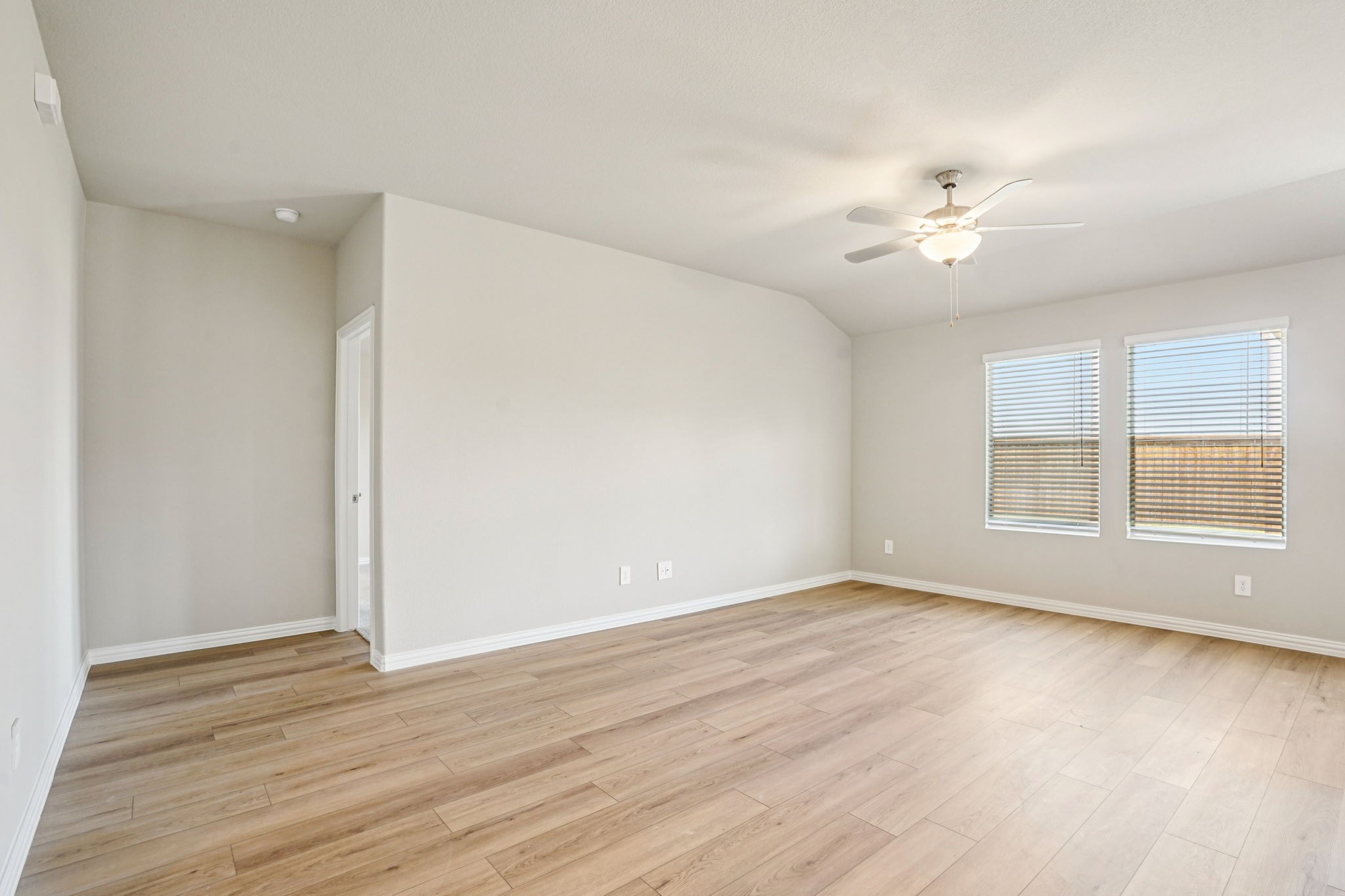2009 Homestretch Drive, Seagoville, TX, 75159