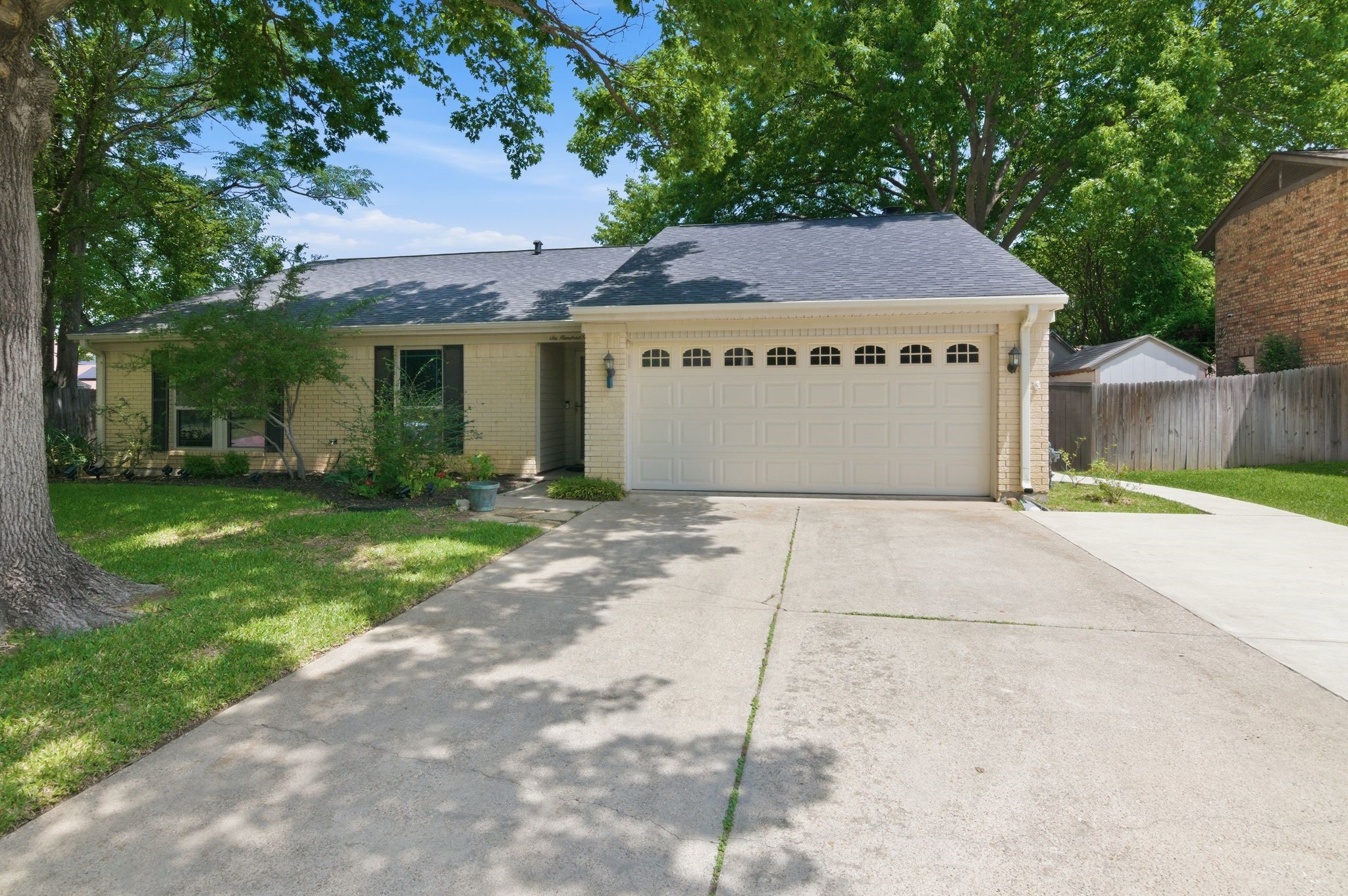 619 Heather Wood Drive, Grapevine, TX, 76051