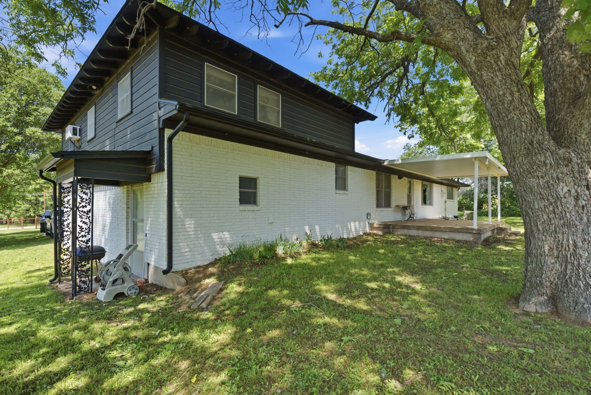 7485 Portwood Road, Azle, TX, 76020