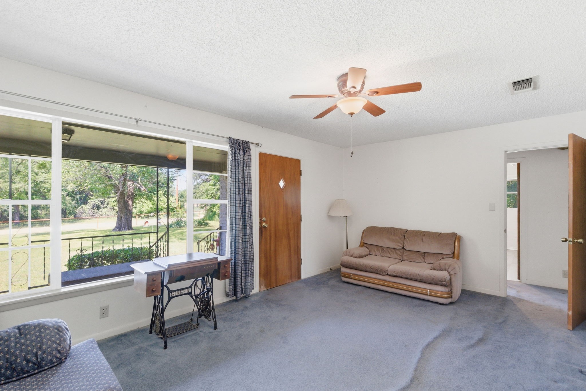7485 Portwood Road, Azle, TX, 76020