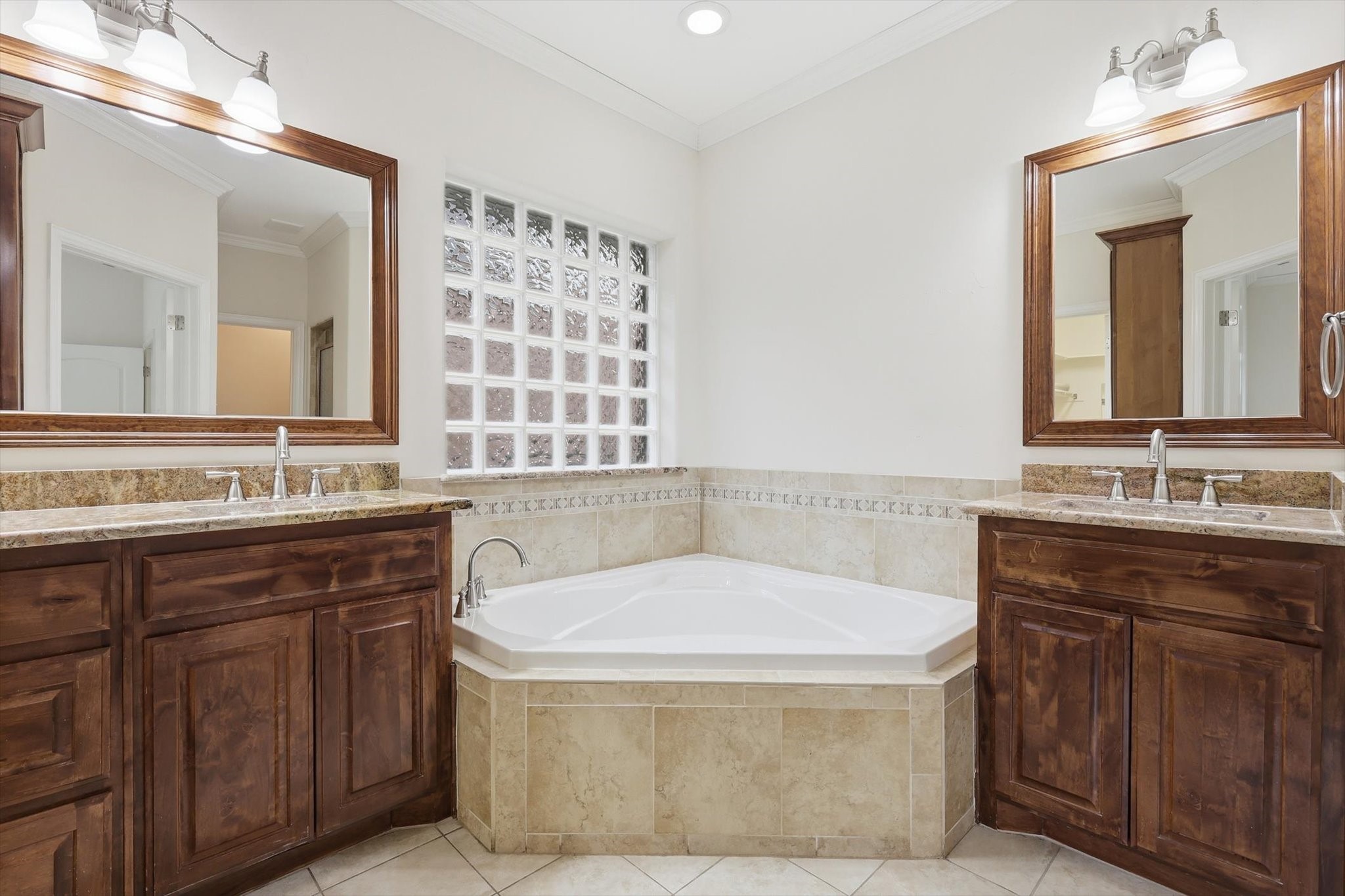 4436 Lakeside Drive, The Colony, TX, 75056
