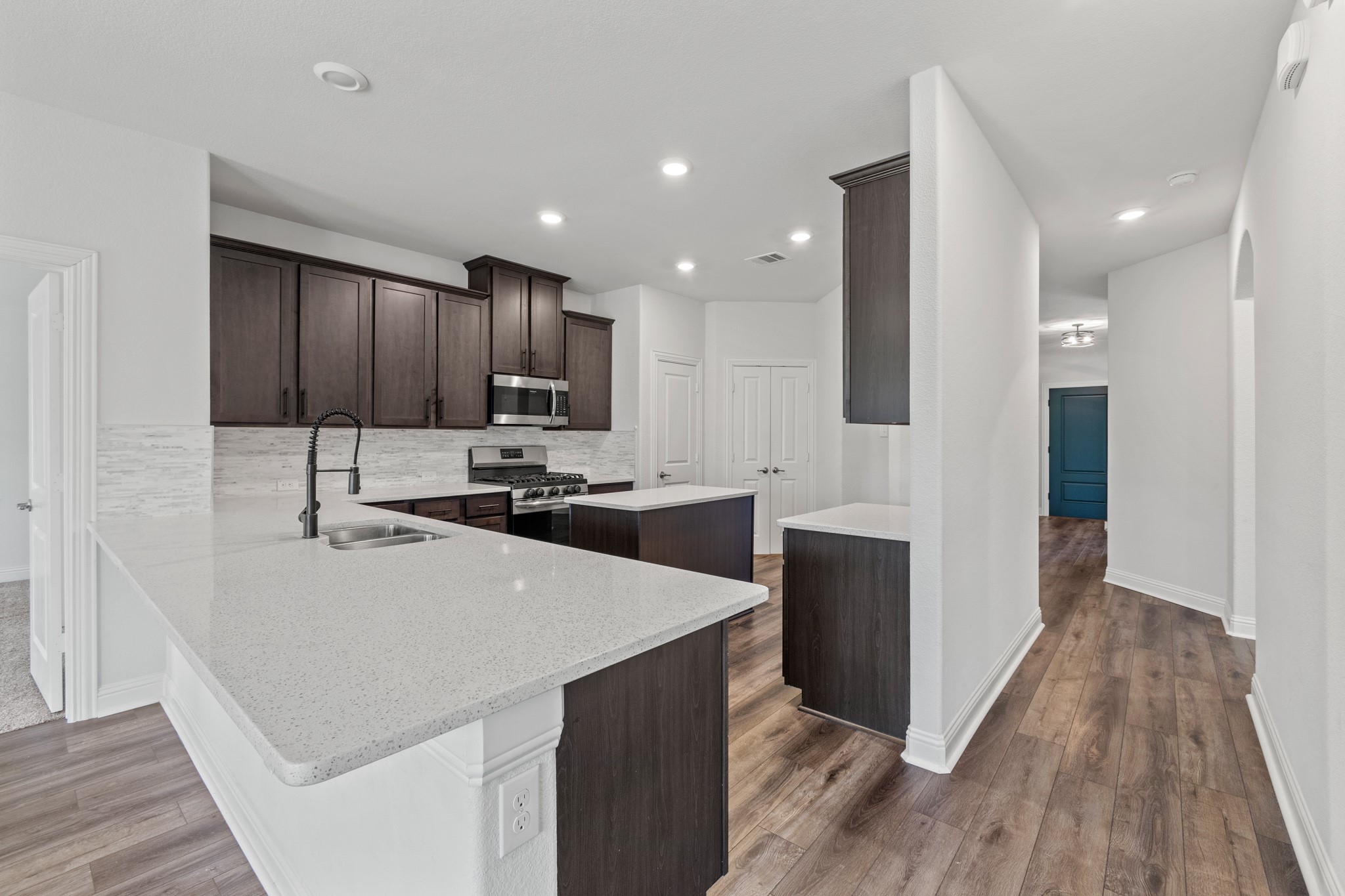 11004 Blaze, Aubrey, TX, 76227