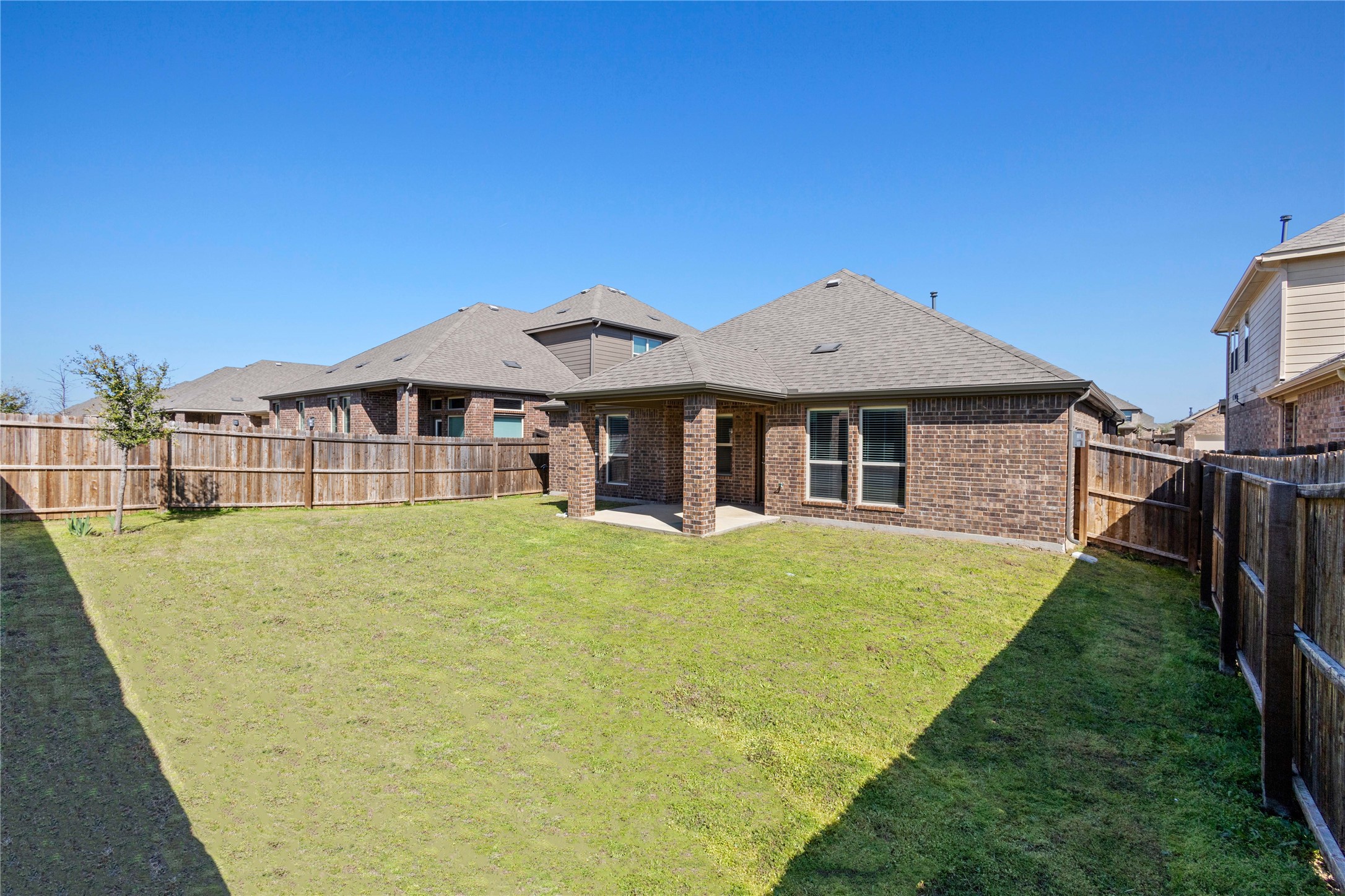 11004 Blaze, Aubrey, TX, 76227