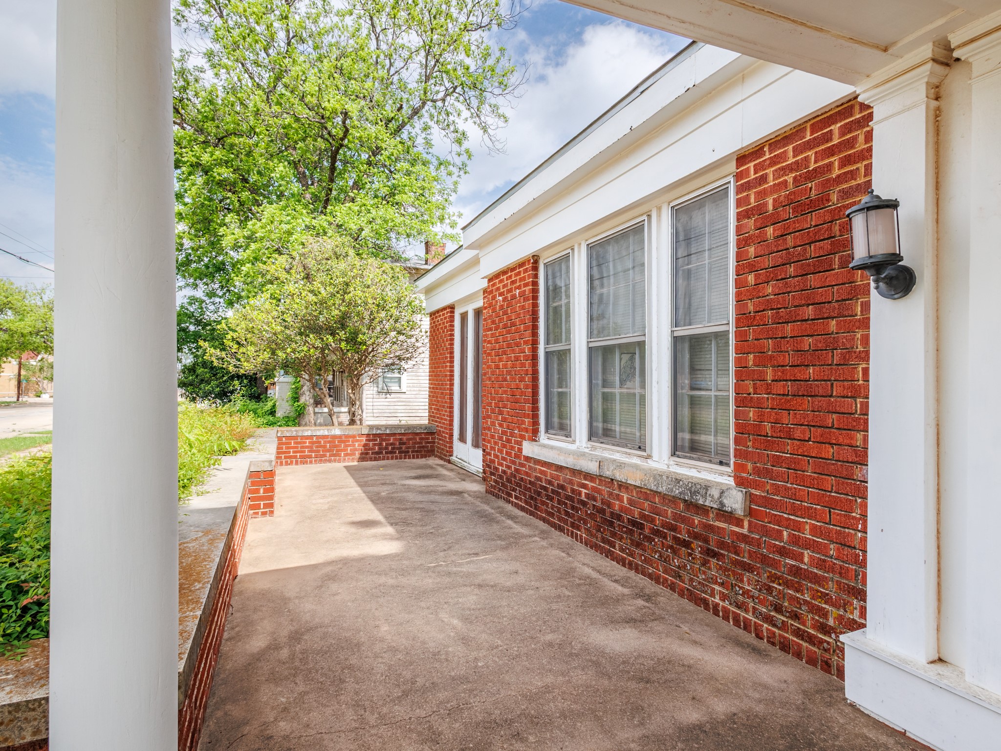 615 W Liveoak Street, Coleman, TX, 76834