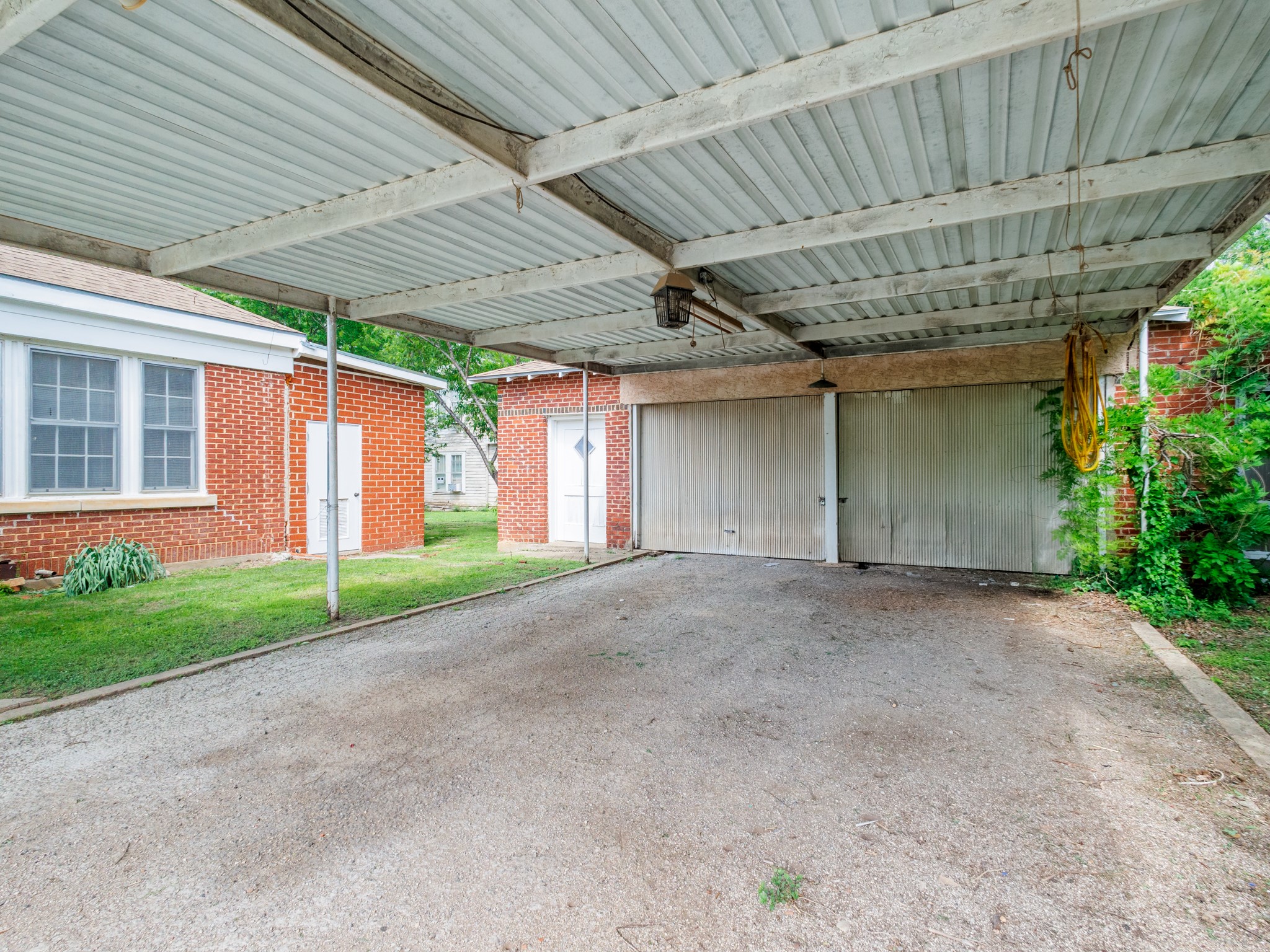 615 W Liveoak Street, Coleman, TX, 76834