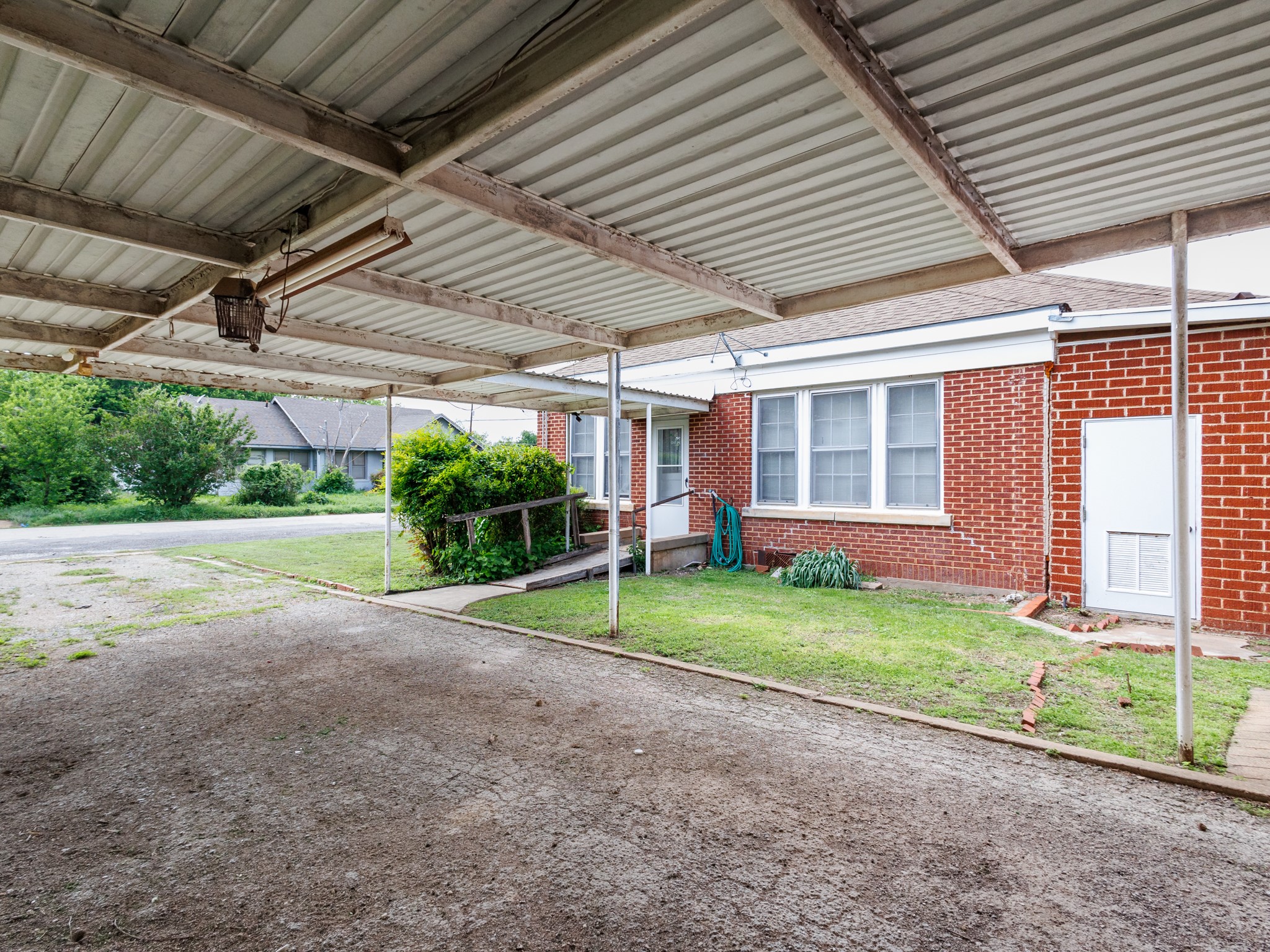 615 W Liveoak Street, Coleman, TX, 76834