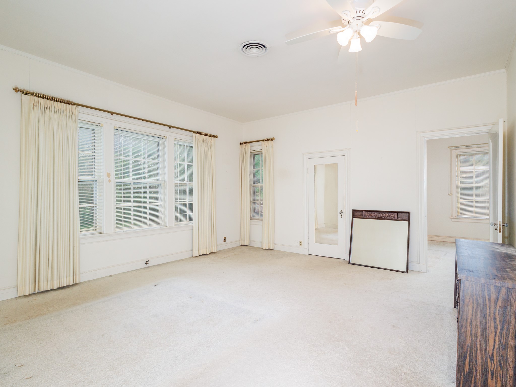615 W Liveoak Street, Coleman, TX, 76834