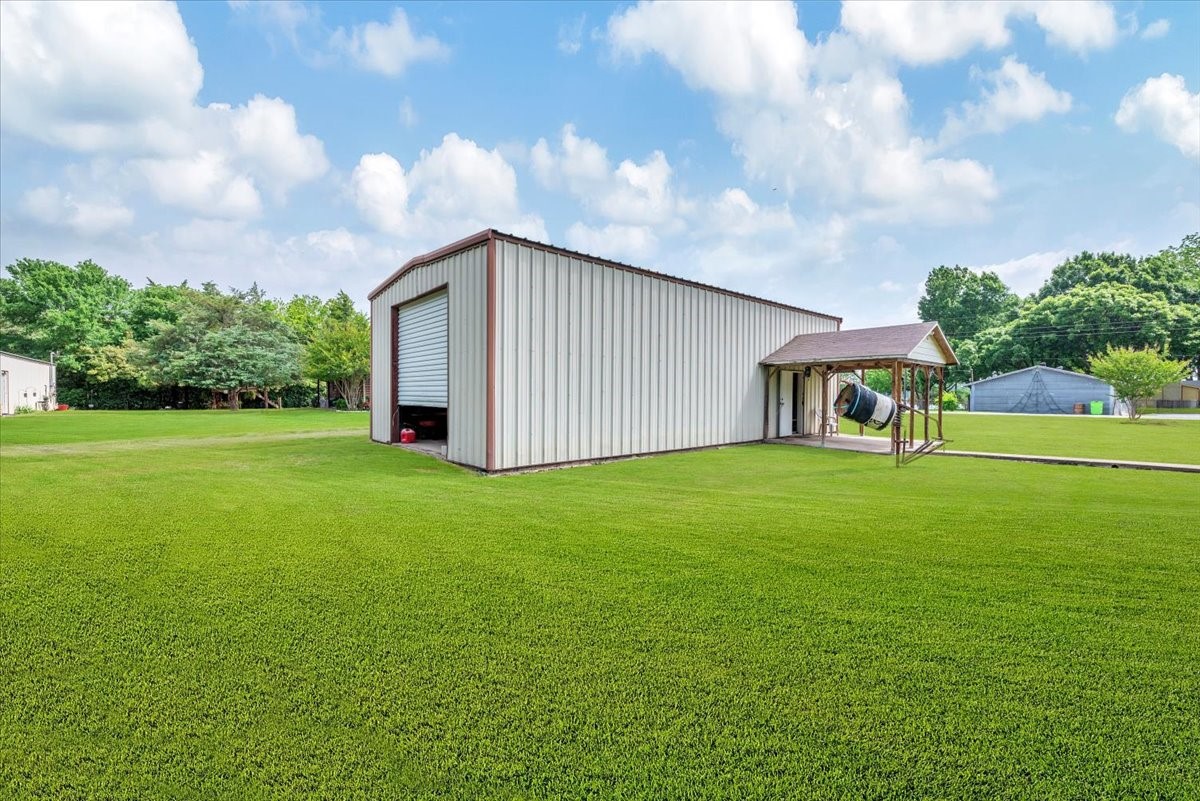 10592 Tree Lane, Princeton, TX, 75407