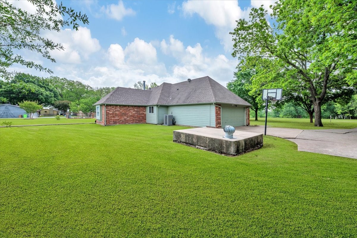 10592 Tree Lane, Princeton, TX, 75407