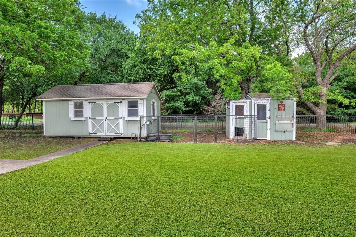 10592 Tree Lane, Princeton, TX, 75407