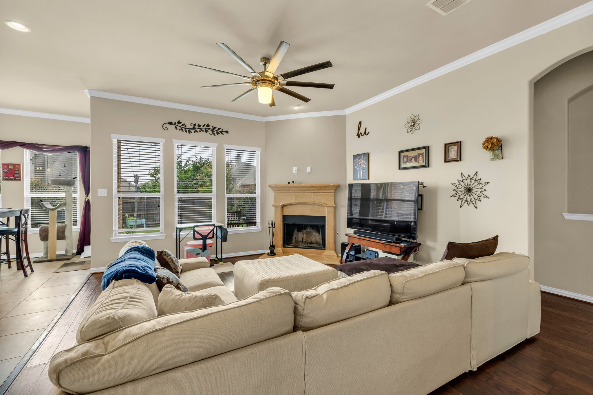 1629 Suncatcher Way, Fort Worth, TX, 76052