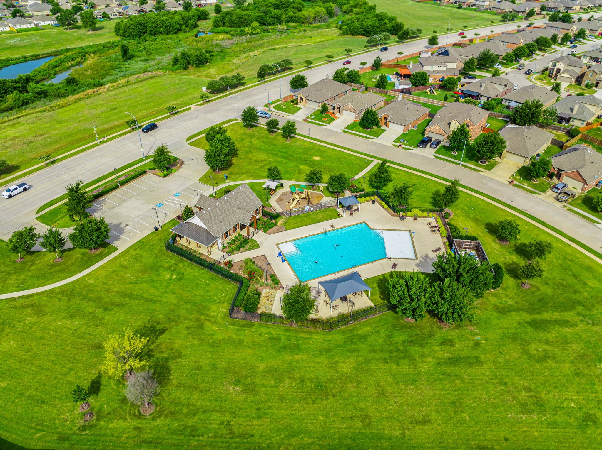1629 Suncatcher Way, Fort Worth, TX, 76052