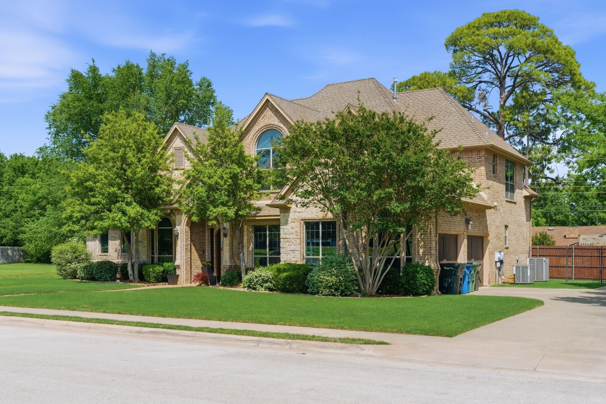 1830 Johnson Court, Grapevine, TX, 76051