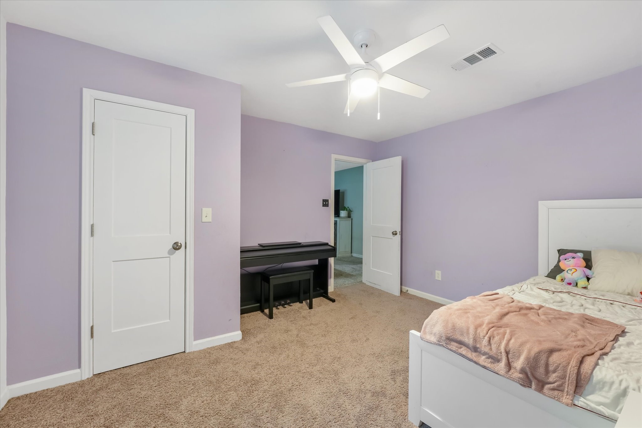 504 Parkside Drive, White Settlement, TX, 76108