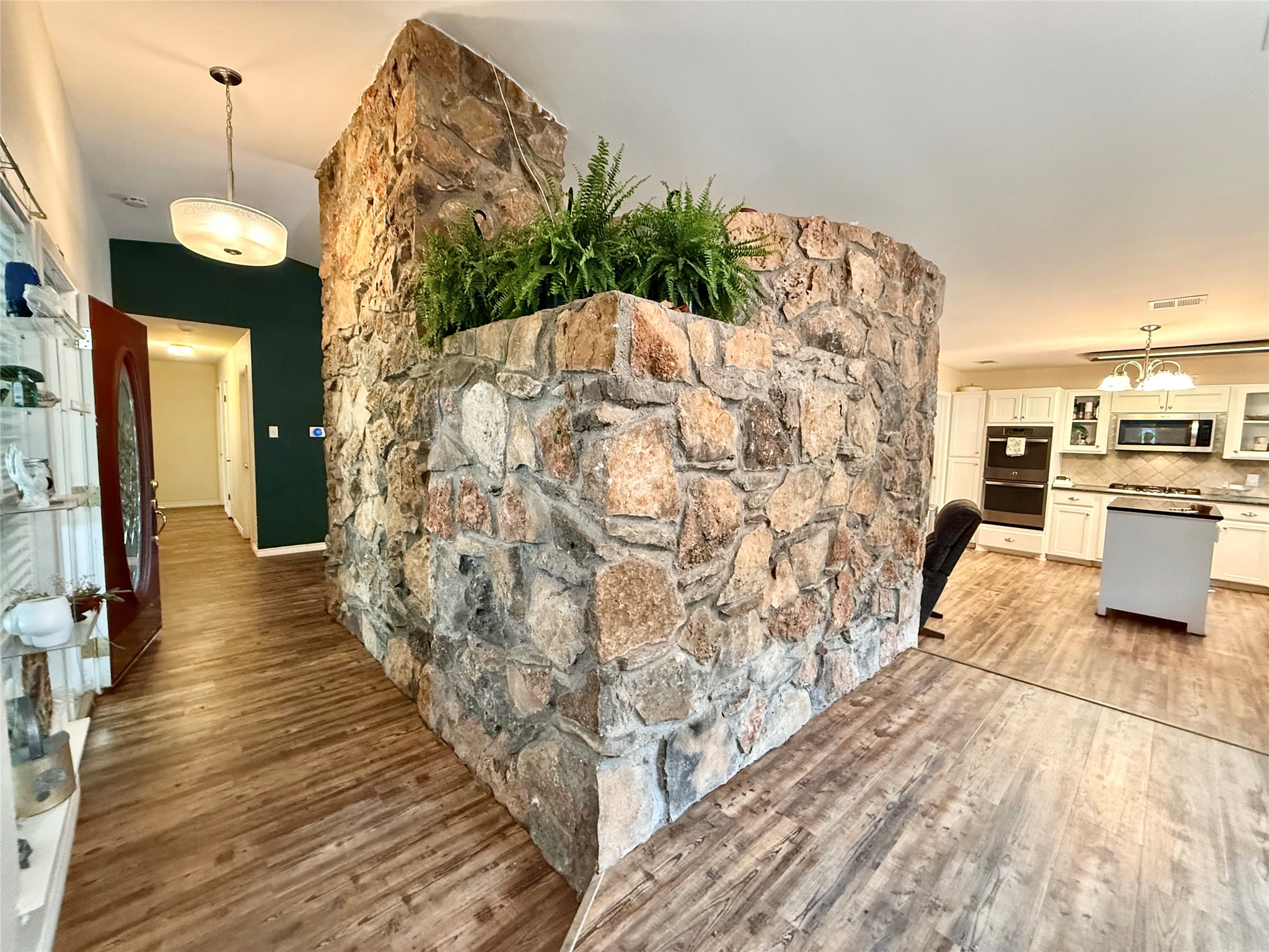 1206 Mildred Lane, Benbrook, TX, 76126