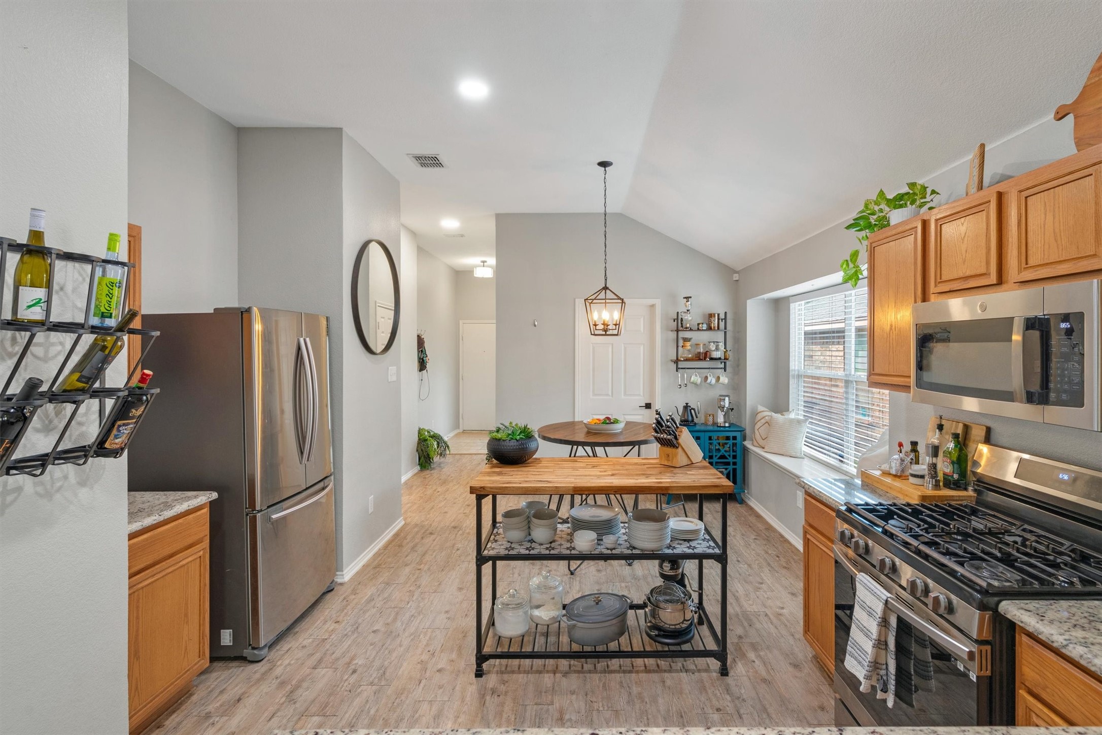 Property photo 01 of 11828 Cottontail Drive Fort, Worth, TX 76244 | MLS #21254881