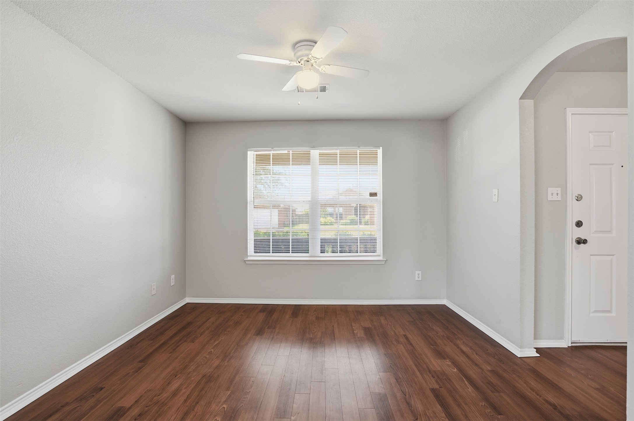 5800 Blue Ribbon Road, Fort Worth, TX, 76179