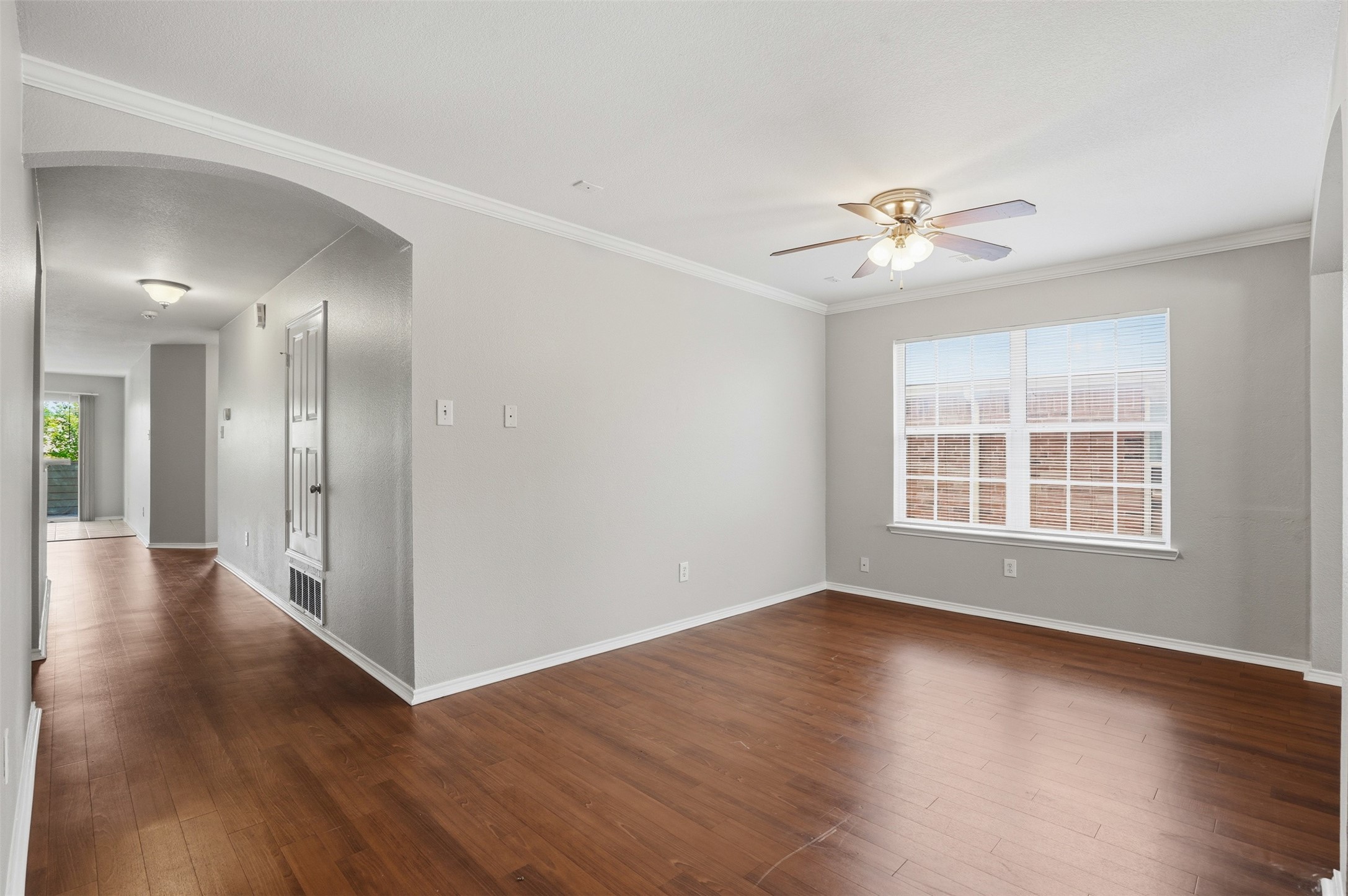 5800 Blue Ribbon Road, Fort Worth, TX, 76179