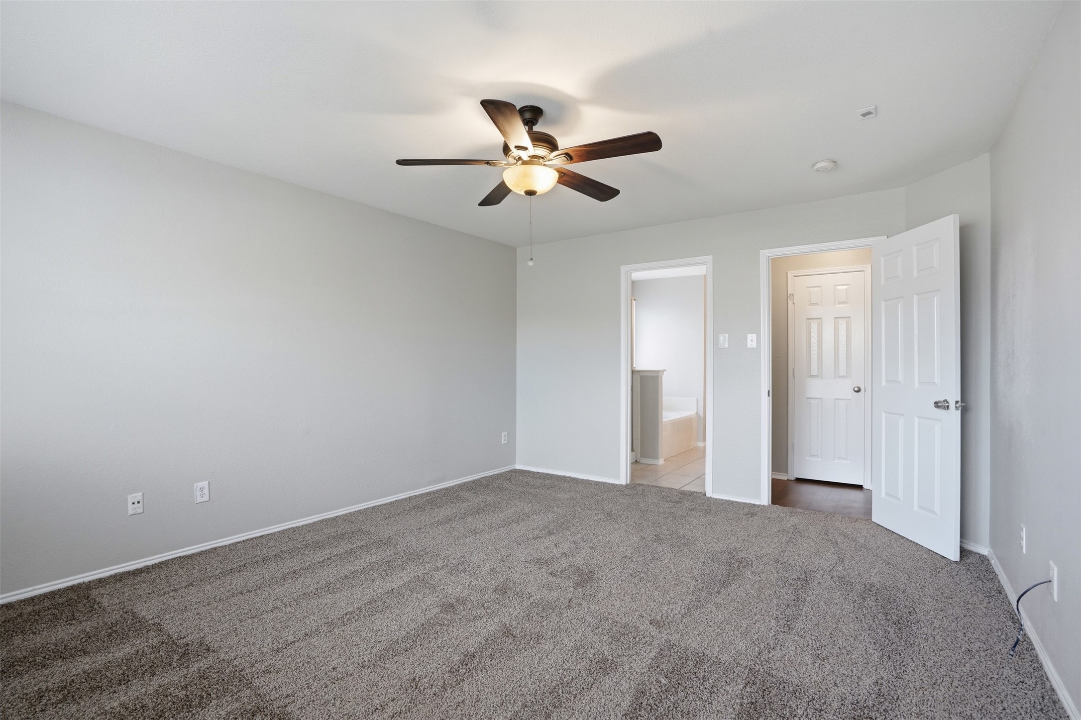 5800 Blue Ribbon Road, Fort Worth, TX, 76179