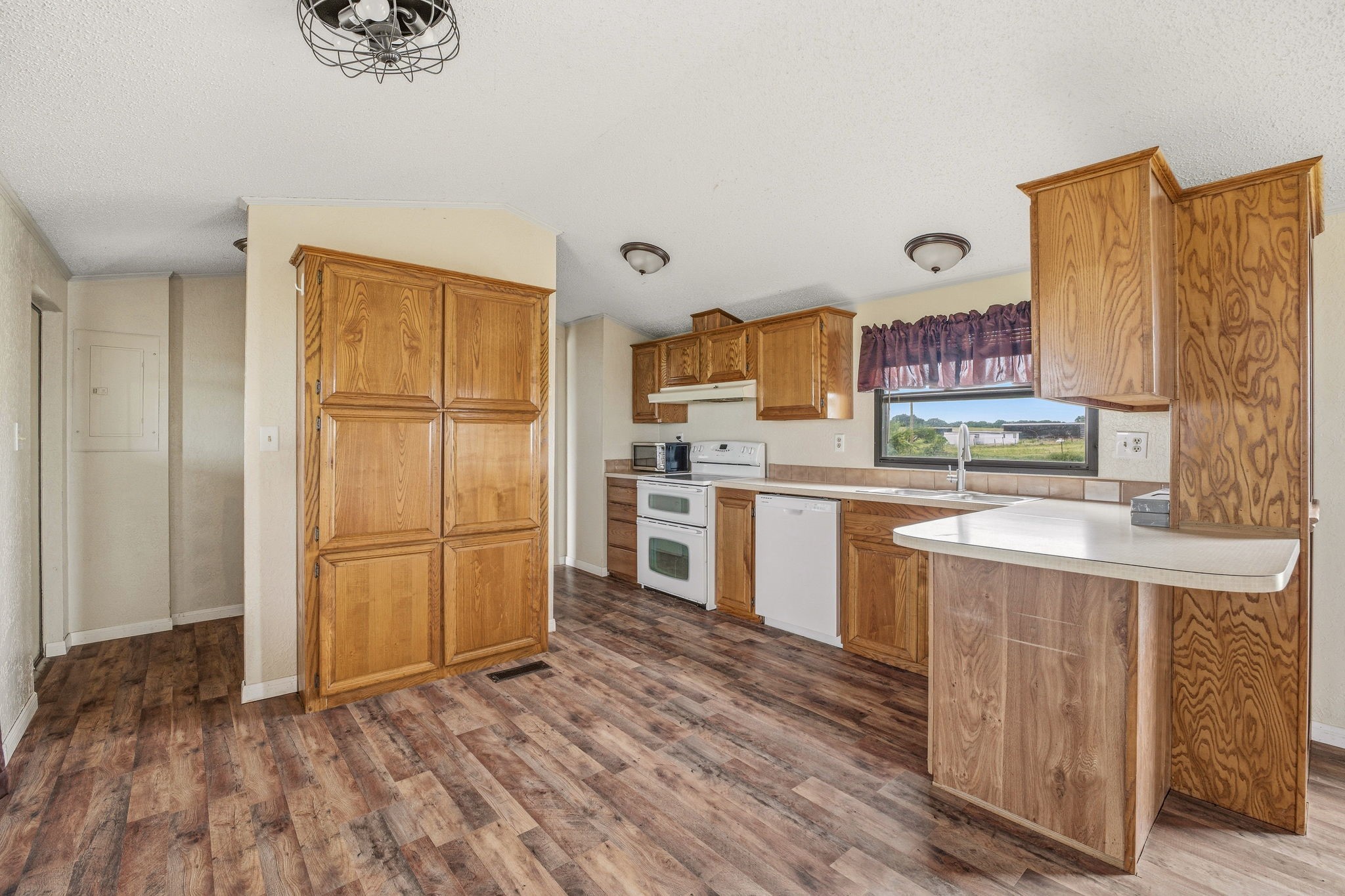 925 County Road 376, Dublin, TX, 76446