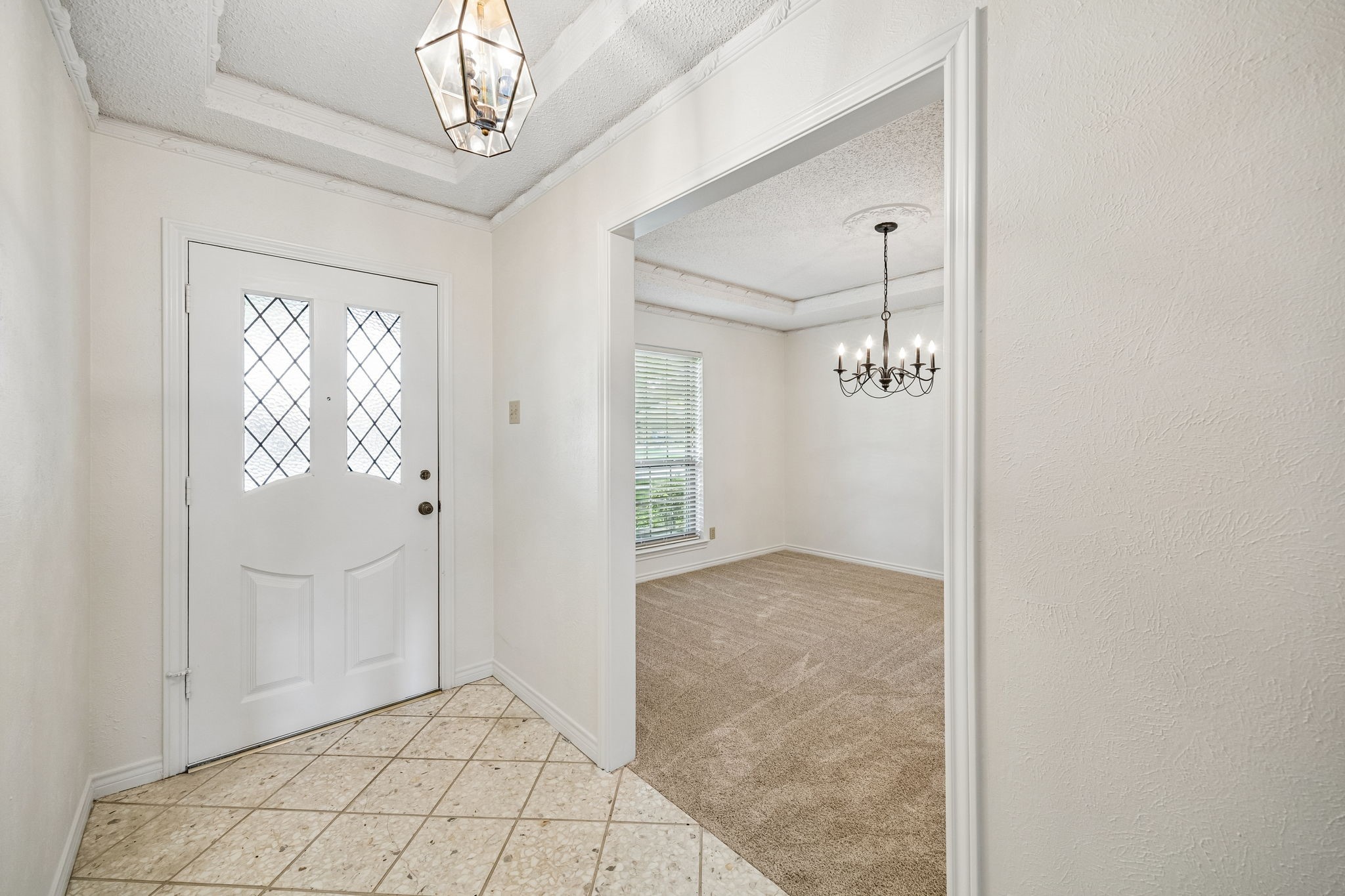 Property photo 04 of 2218 Acacia Street, Richardson, TX 75082 | MLS #21255742