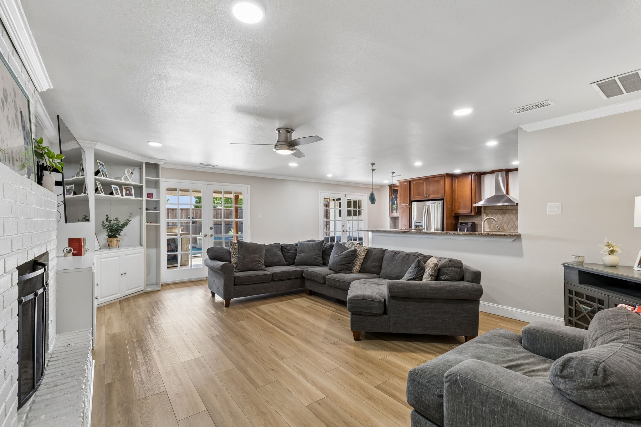 3456 Salisbury Drive, Dallas, TX, 75229