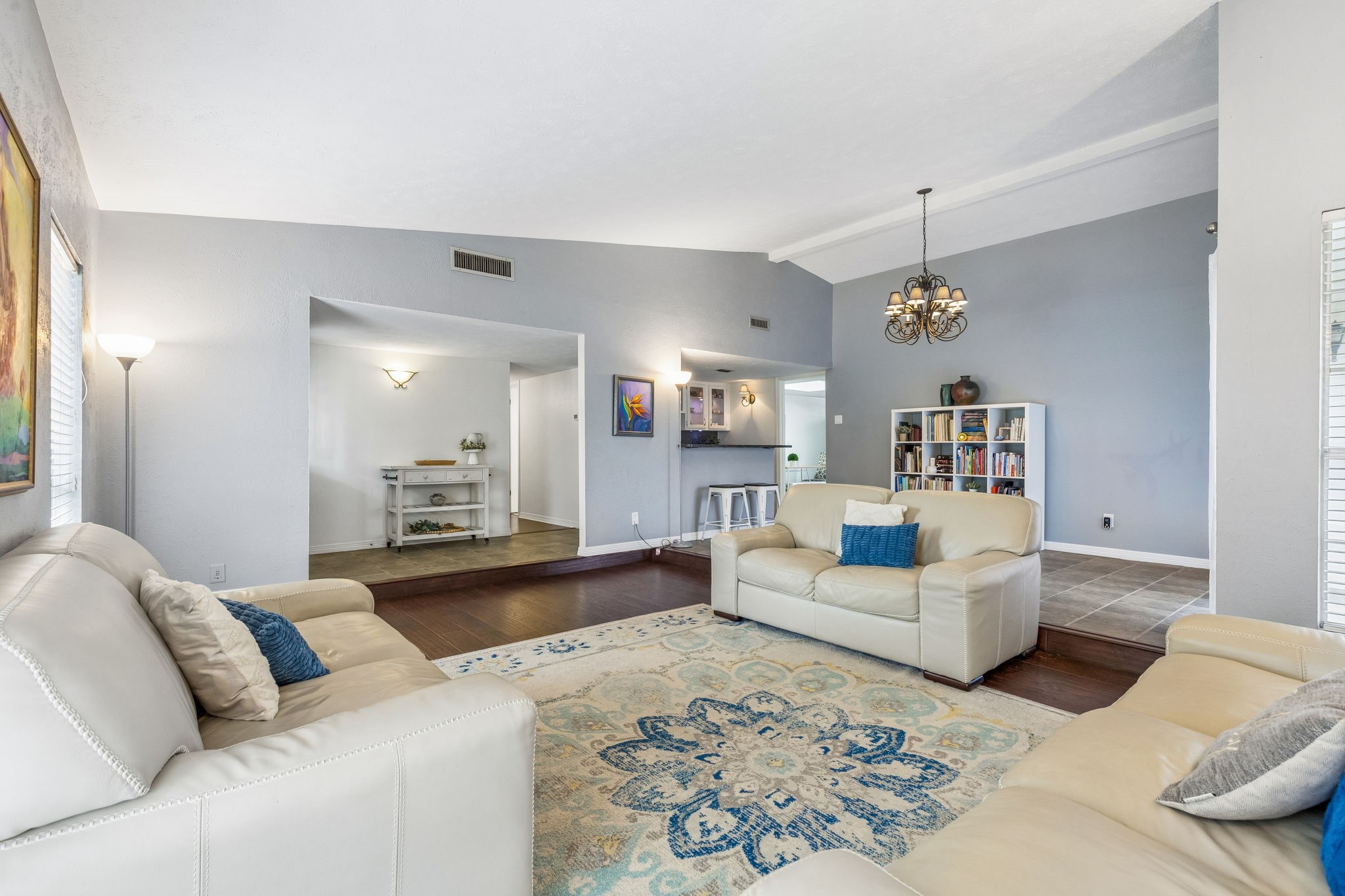 1833 Woodbury, Carrollton, TX, 75007
