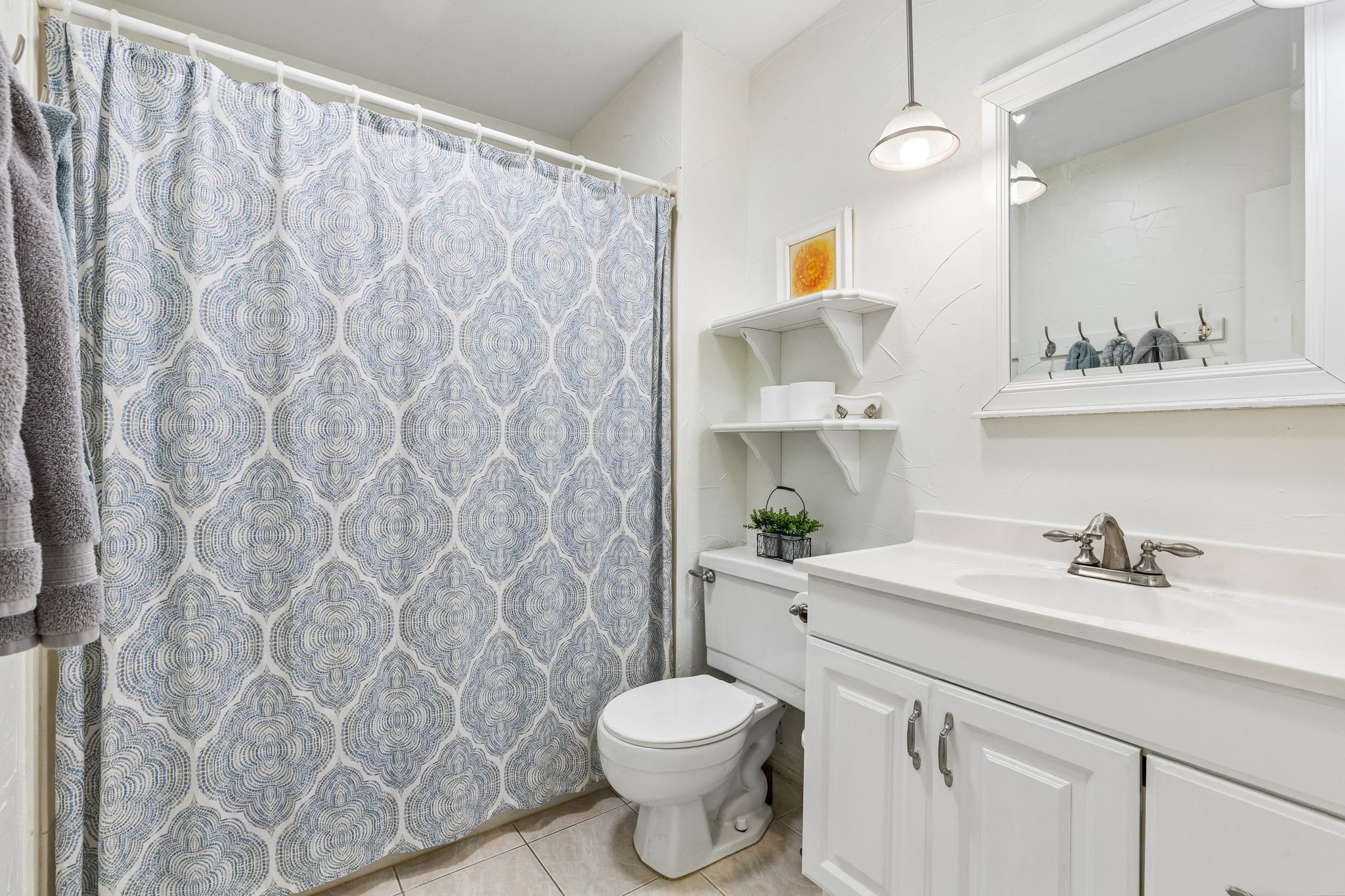 1833 Woodbury, Carrollton, TX, 75007