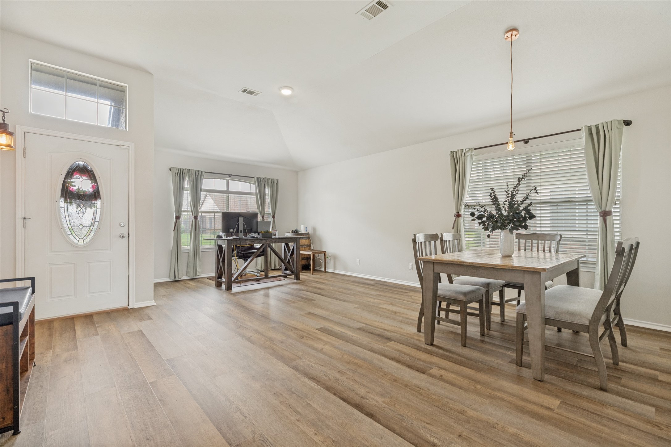 Property photo 03 of 4161 Clary Drive, The Colony, TX 75056 | MLS #21256122
