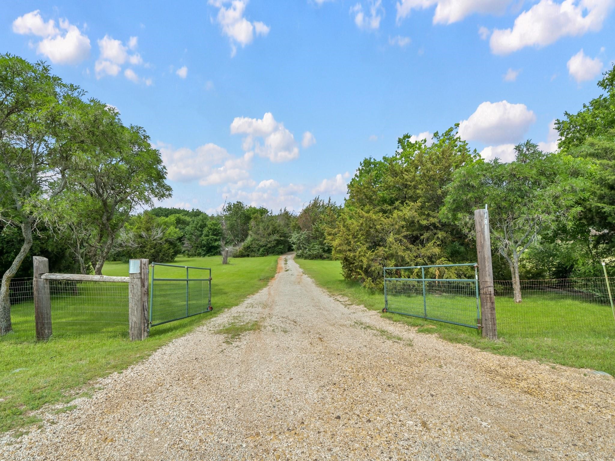 1189 Lloyds Road, Little Elm, TX, 75068