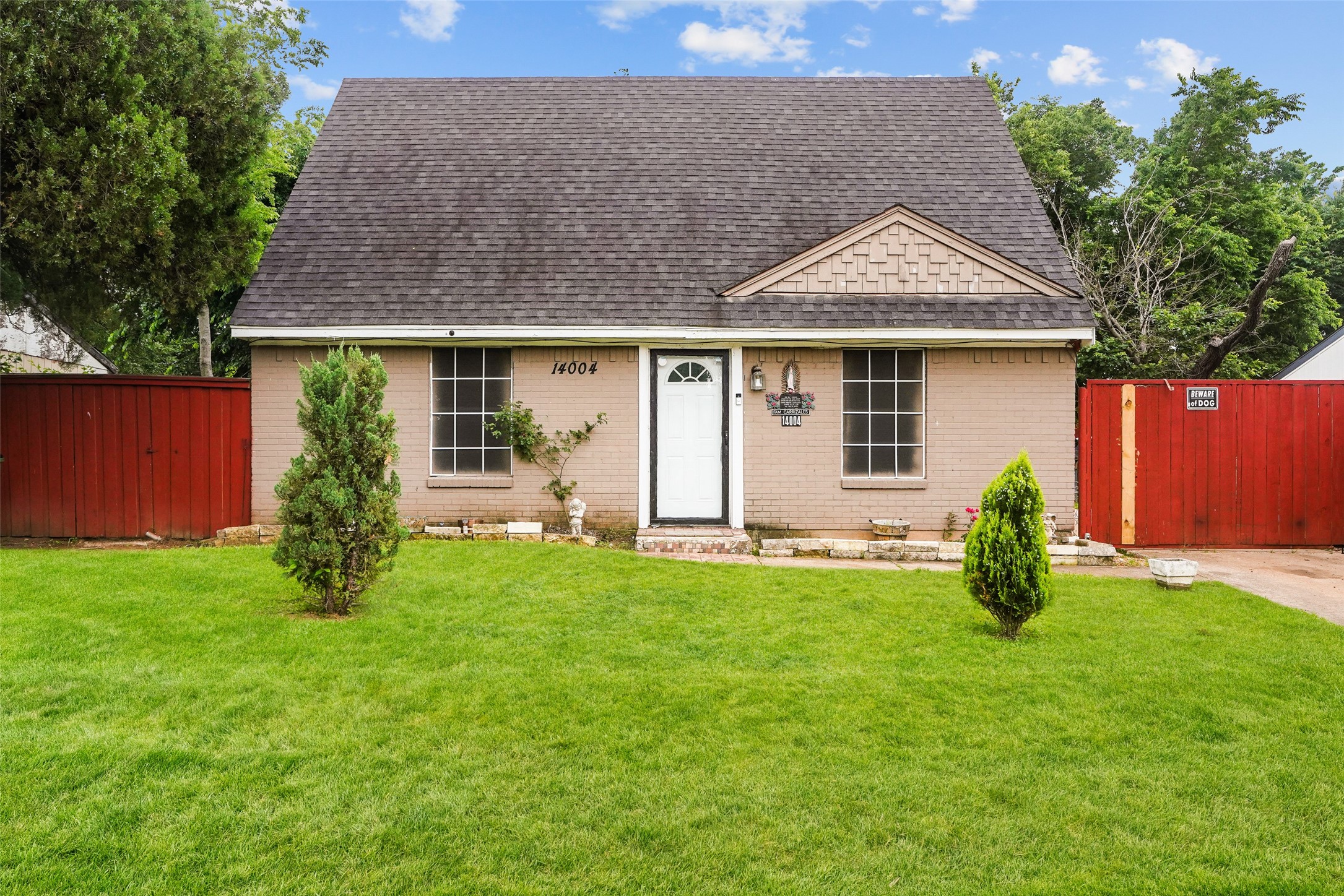 Property photo 01 of 14004 Cimarron Drive Balch, Springs, TX 75180 | MLS #21256693