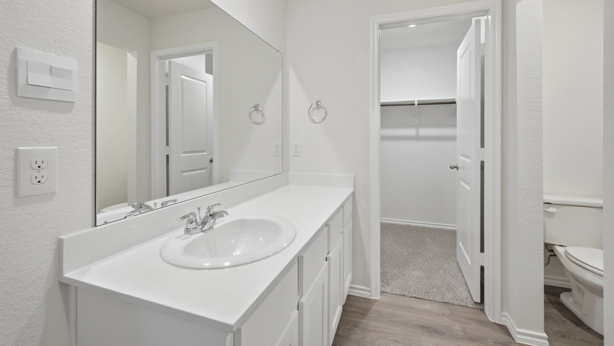 3200 Charleston Drive, Ennis, TX, 75119