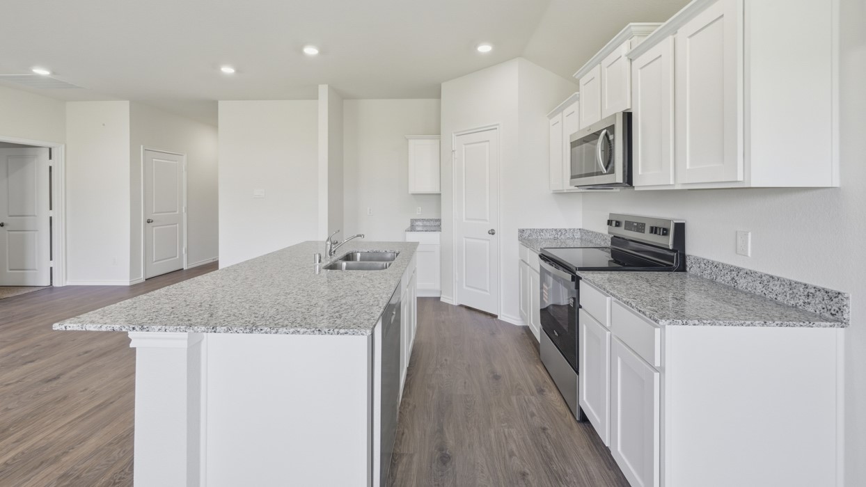 3200 Charleston Drive, Ennis, TX, 75119