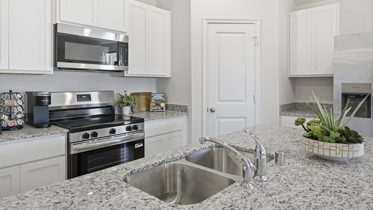 216 Van Horn Drive, Terrell, TX, 75160