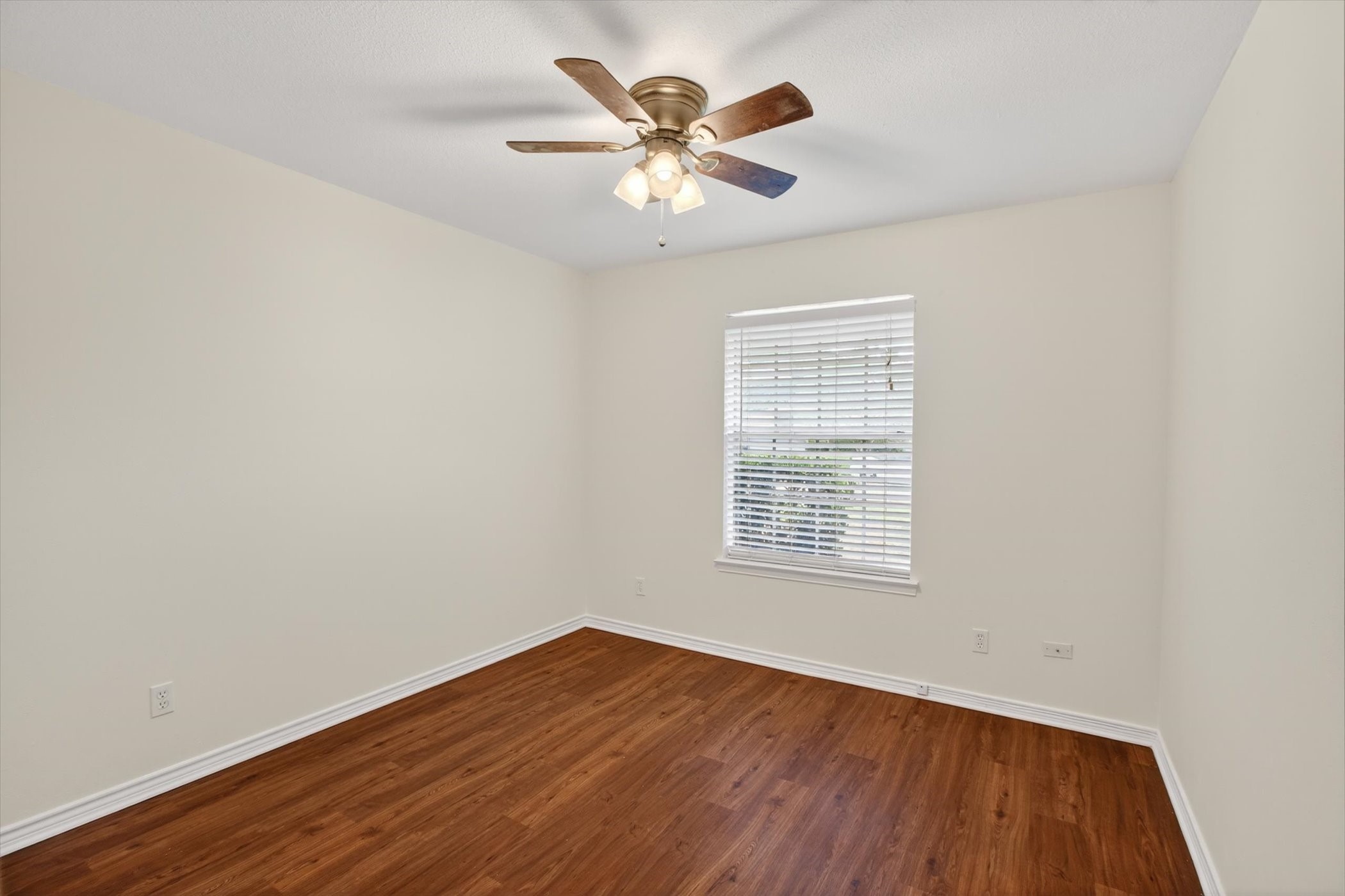 2132 Sandy Lane, Irving, TX, 75060