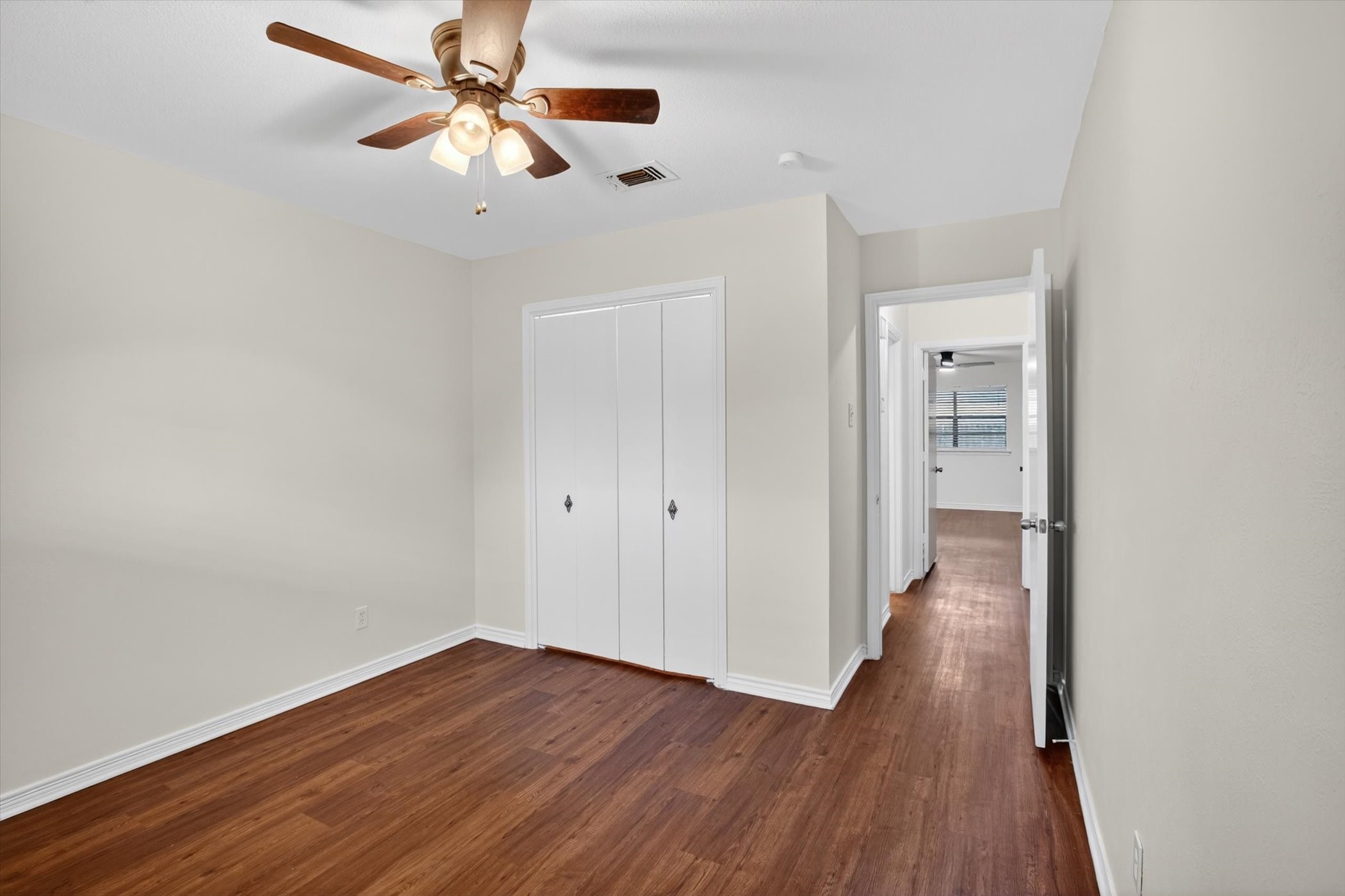 2132 Sandy Lane, Irving, TX, 75060