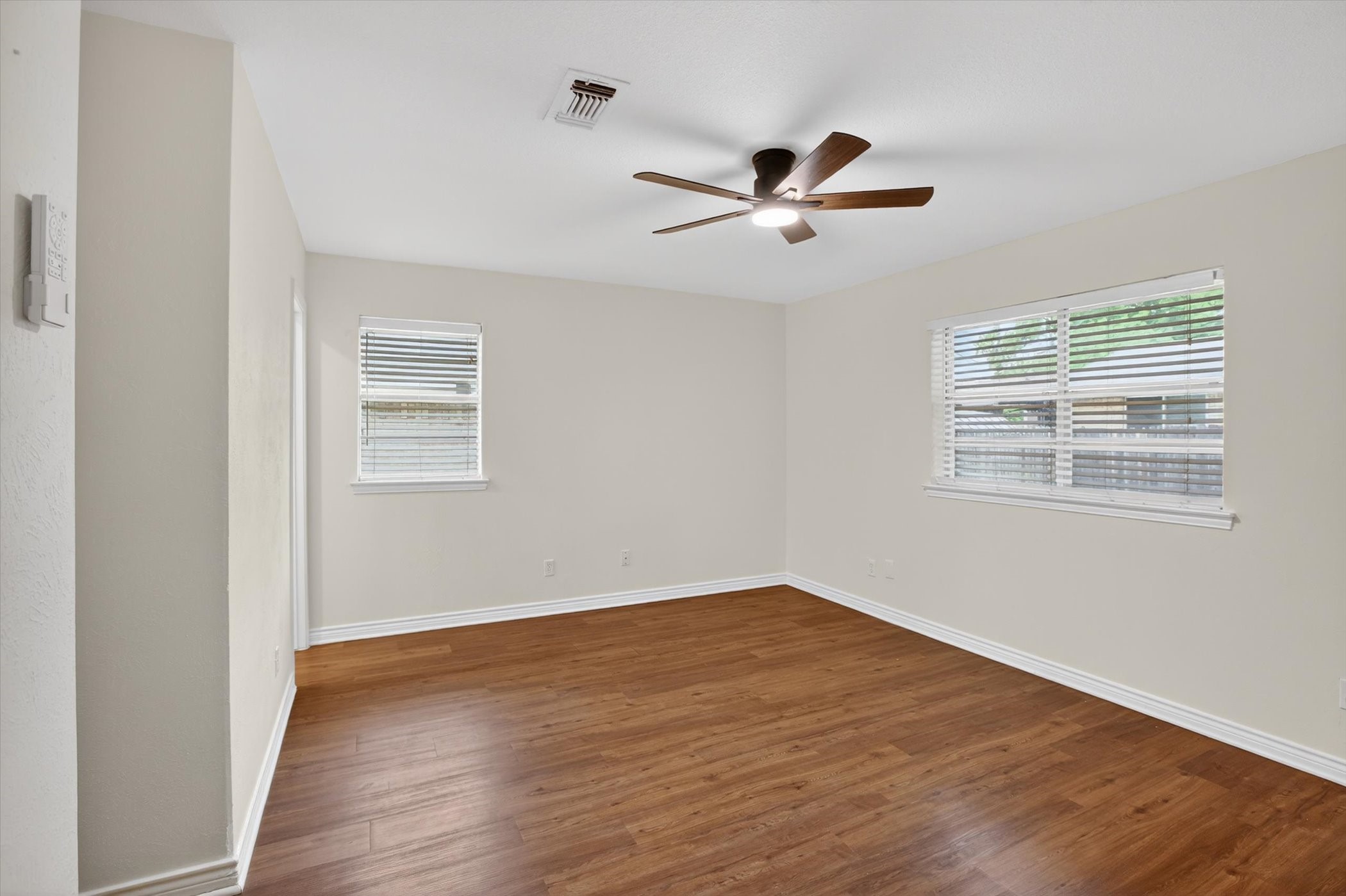 2132 Sandy Lane, Irving, TX, 75060