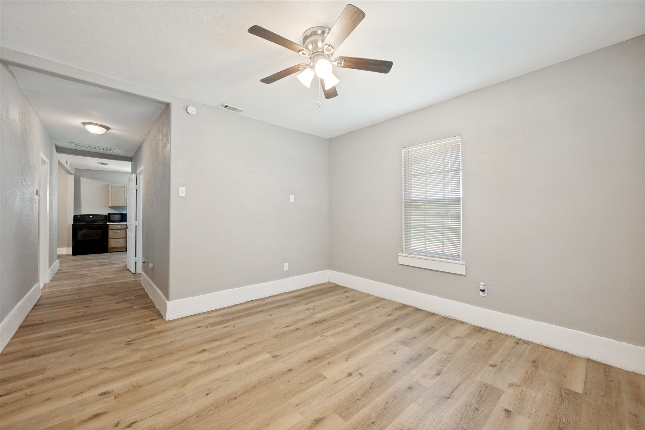 1201 E 3rd Avenue, Corsicana, TX, 75110