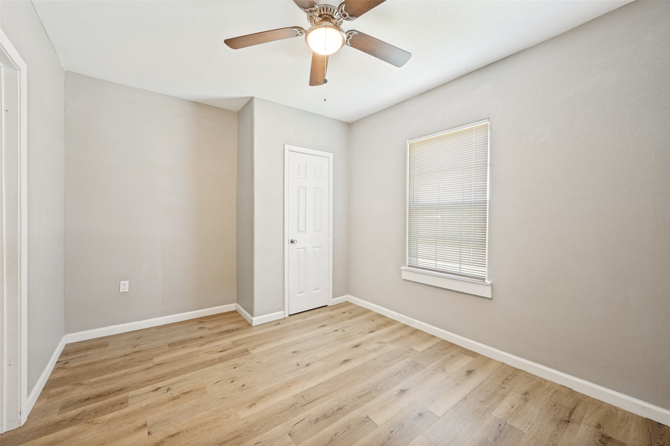 1201 E 3rd Avenue, Corsicana, TX, 75110