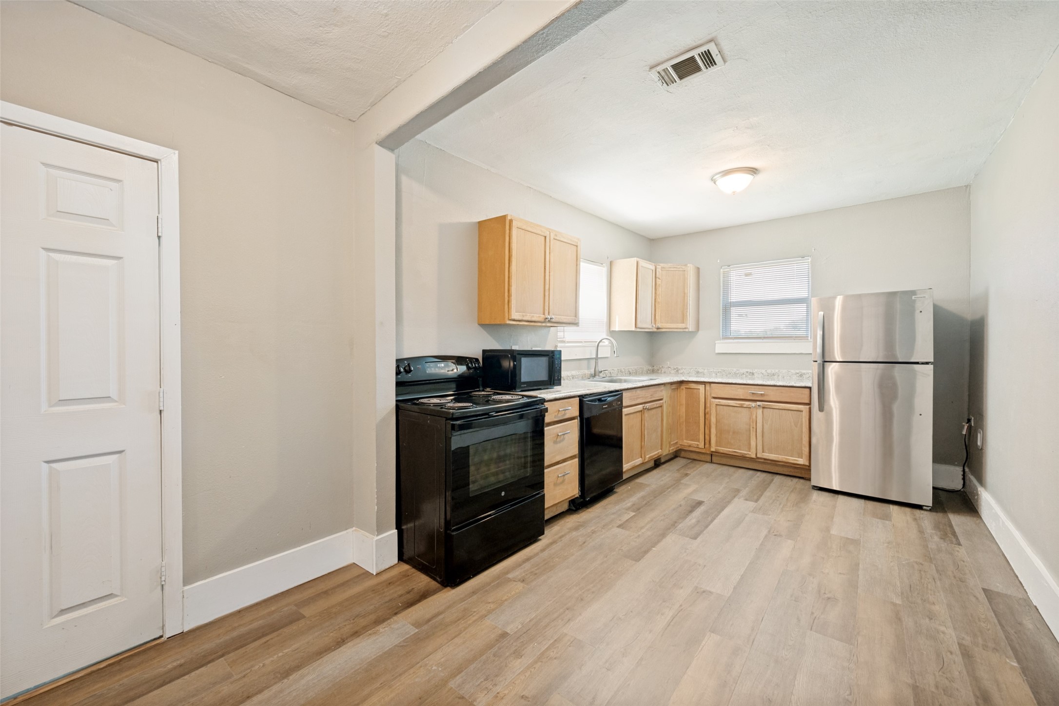 1201 E 3rd Avenue, Corsicana, TX, 75110