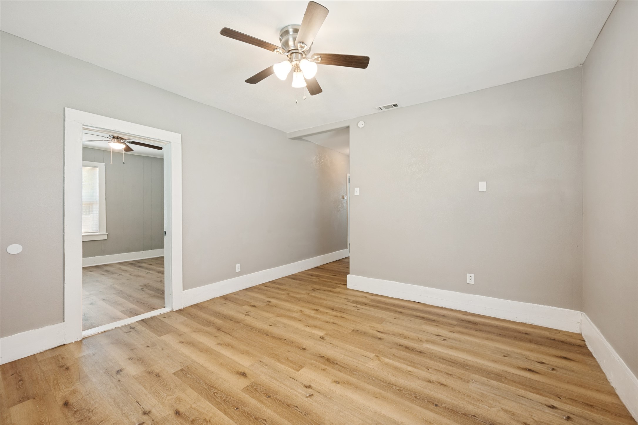 1201 E 3rd Avenue, Corsicana, TX, 75110